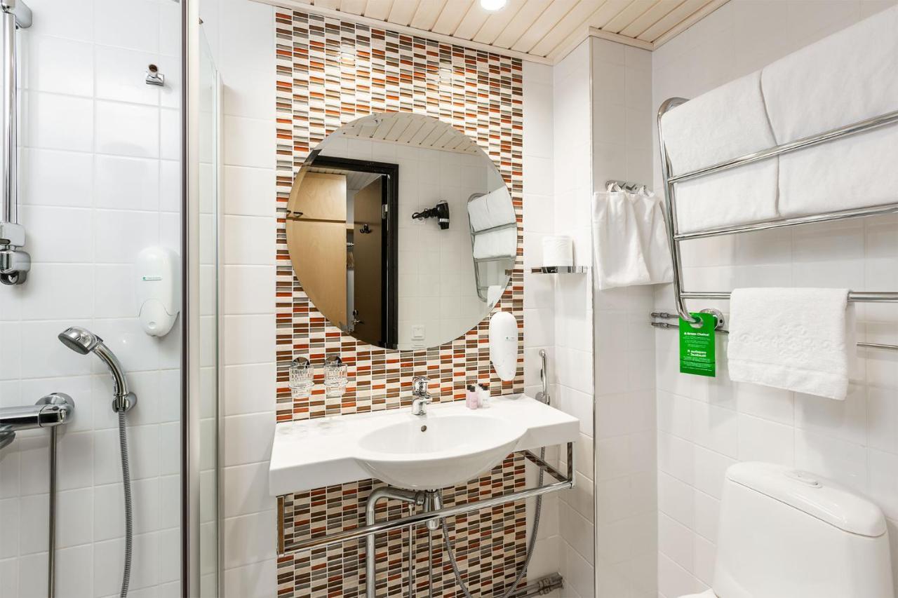 Standard Twin Room with Spa Access