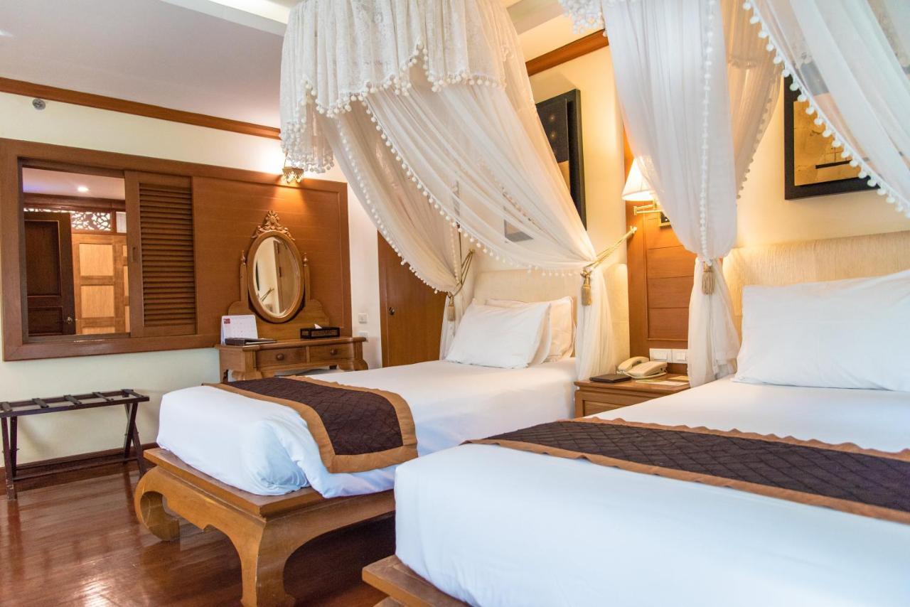 Lanna Deluxe Twin Room Poolside,1356530216:JPEG