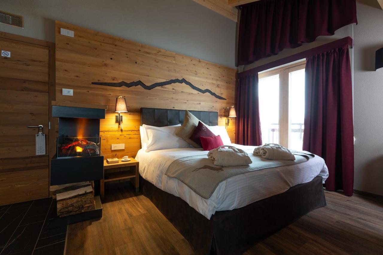 Suite with Spa Access