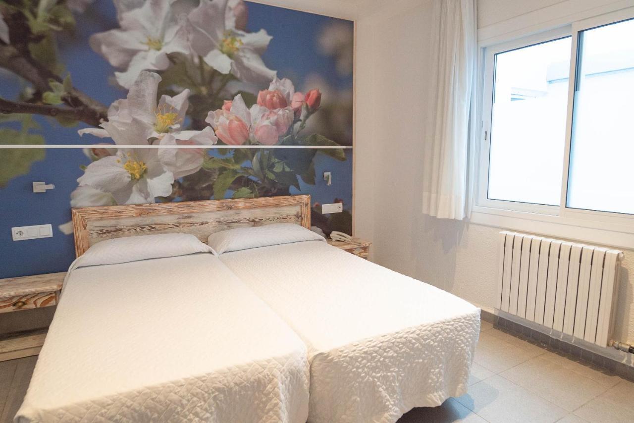 Basic Double Room without Balcony,1746868595:JPEG