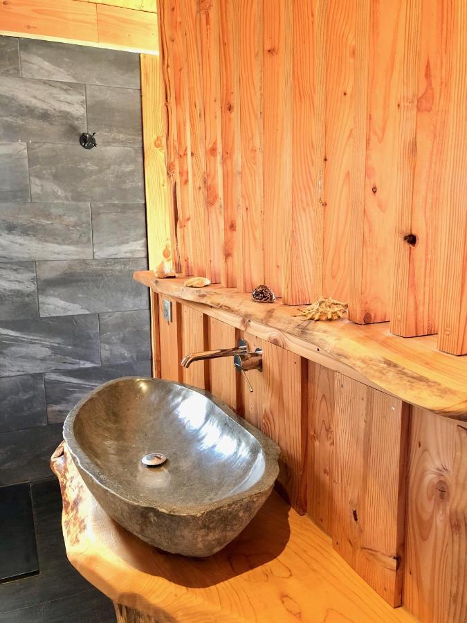 Chambre Double - Vue sur Piscine