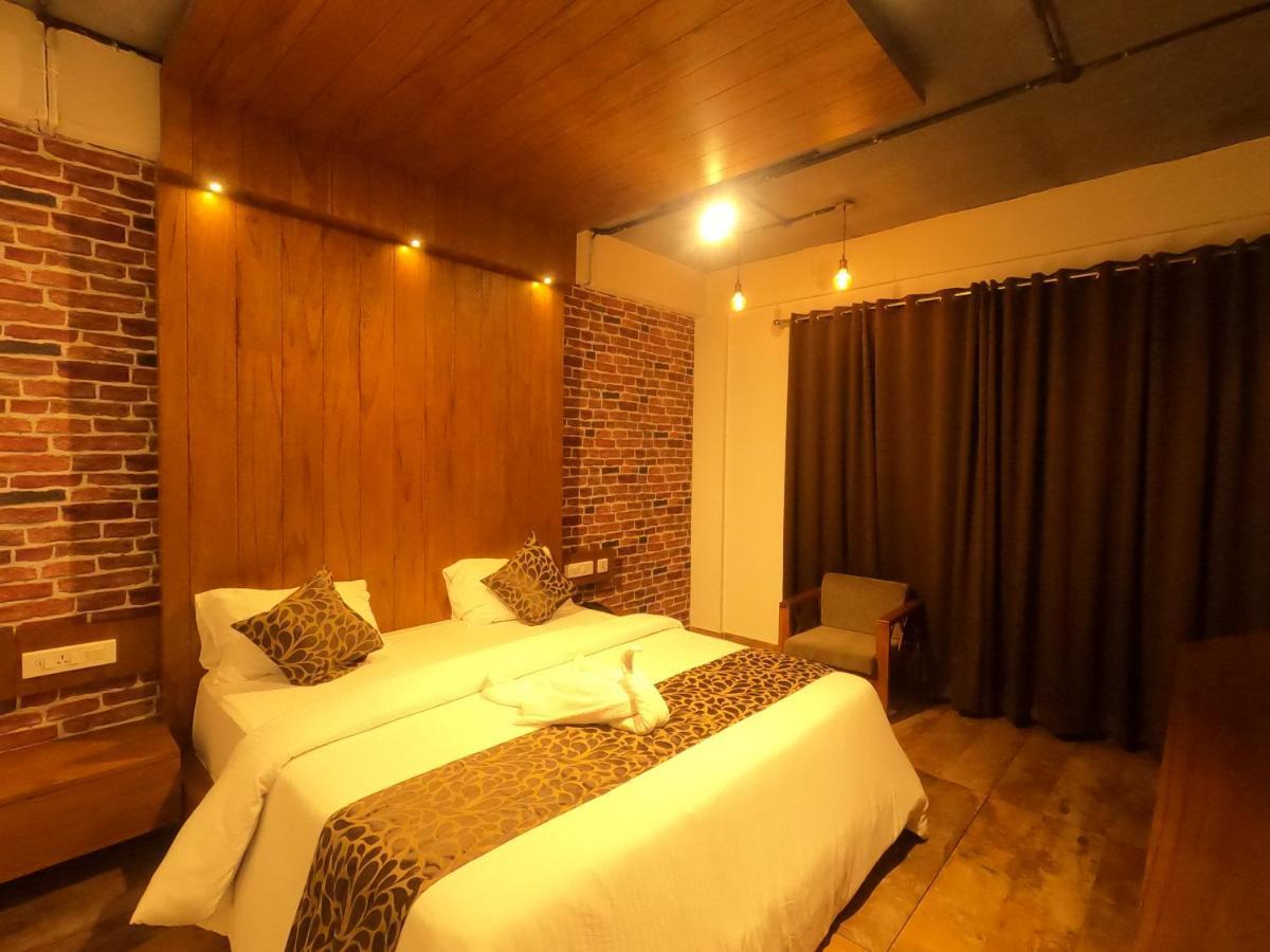 Family Suite with Balcony