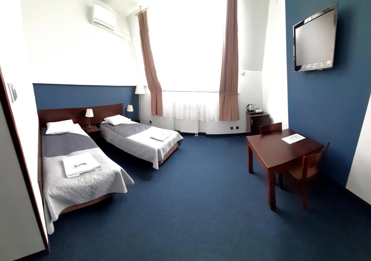 Chambre Double ou Lits Jumeaux