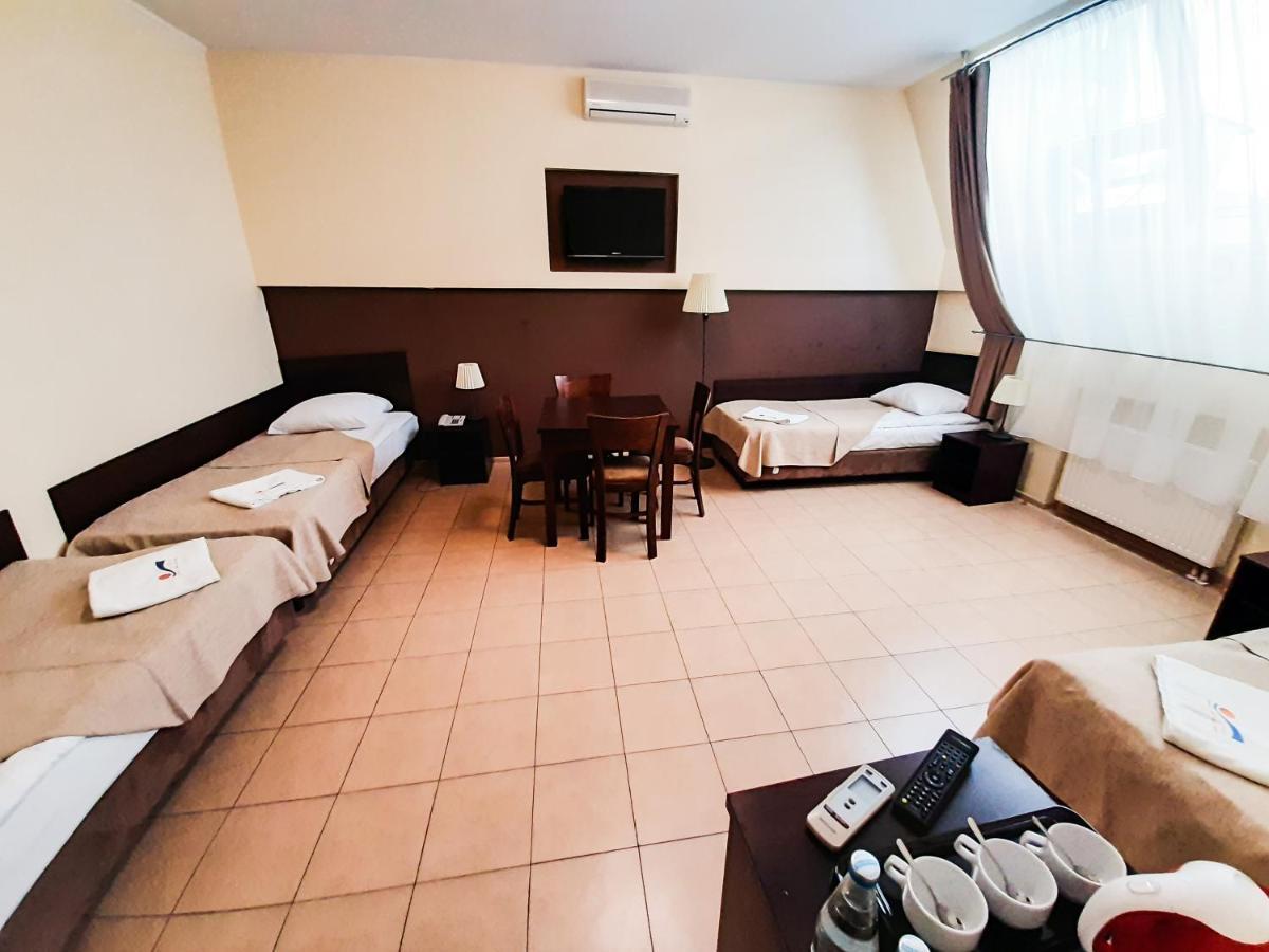 Chambre Familiale