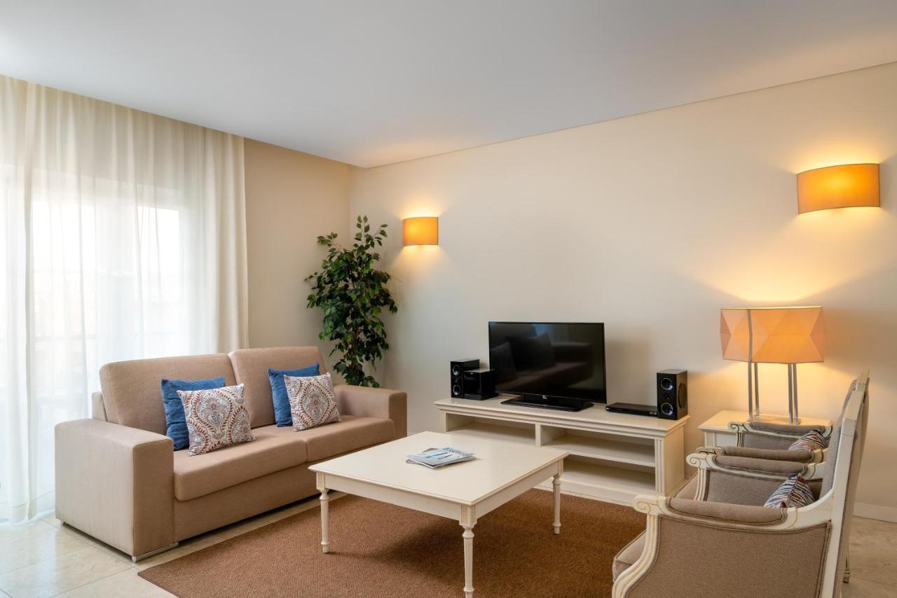 One-Bedroom Suite,1121951274:JPEG