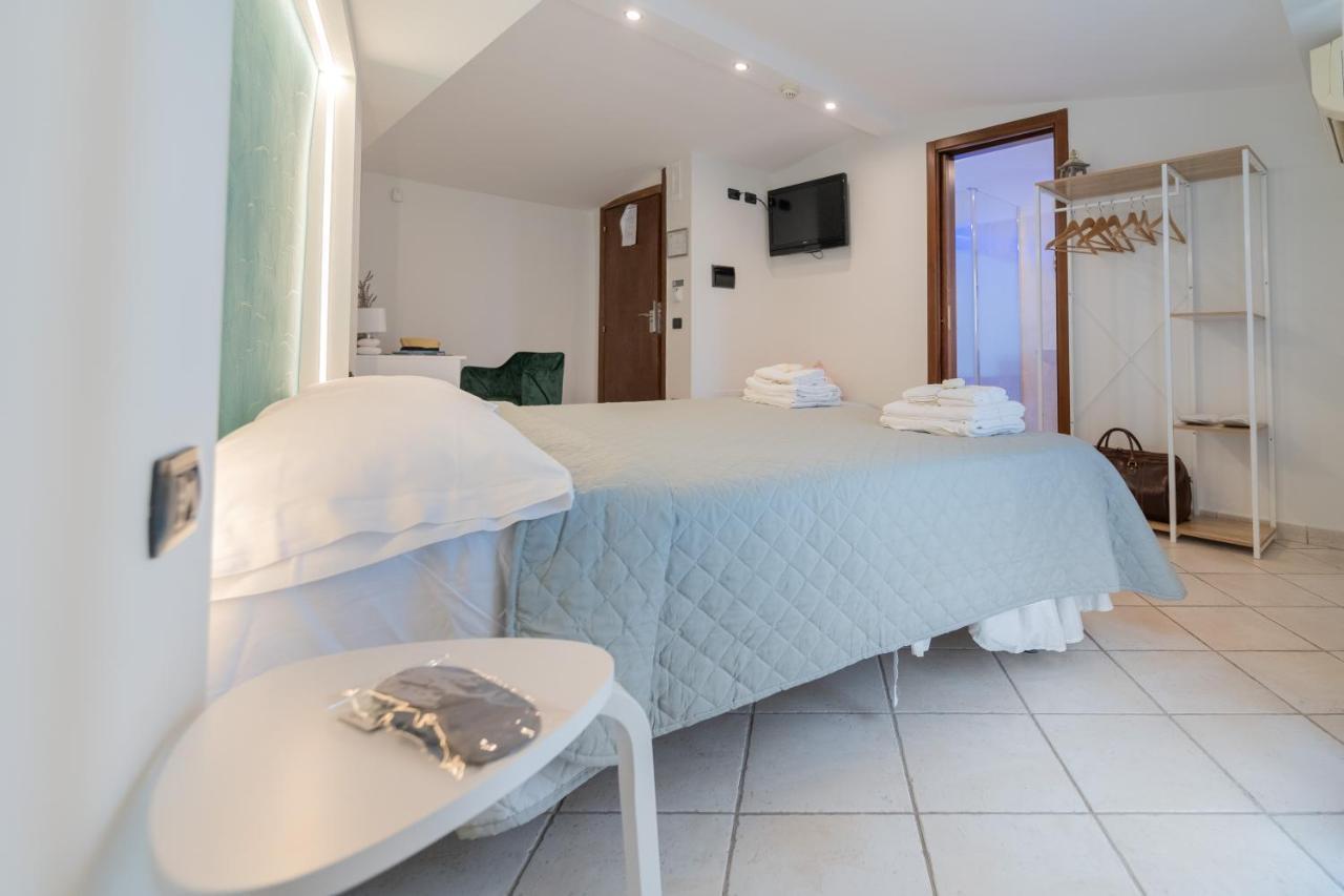 Comfort Triple Room with Balcony