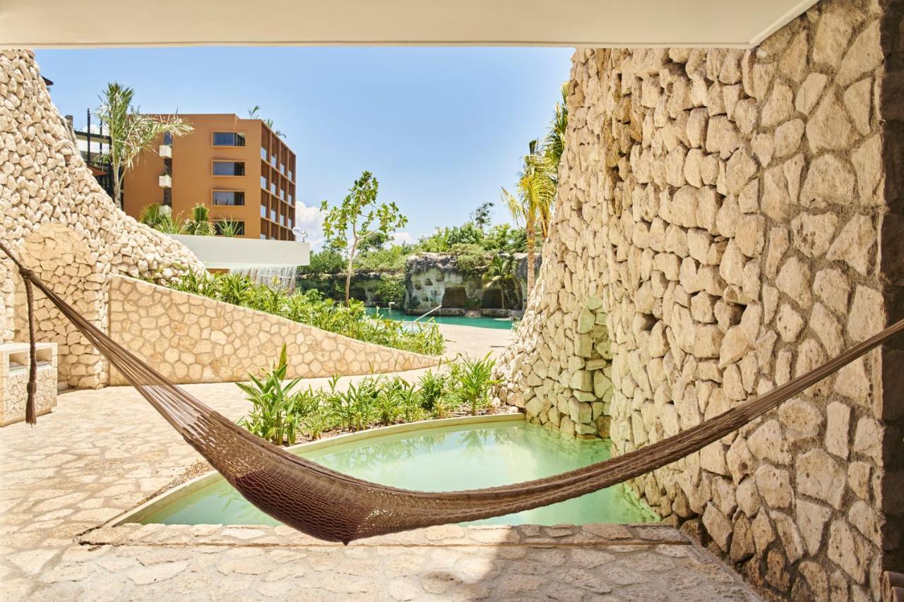 Suite with Private Pool