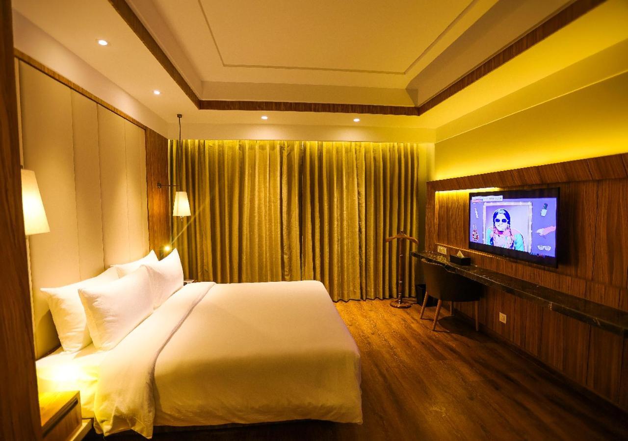 One-Bedroom Suite