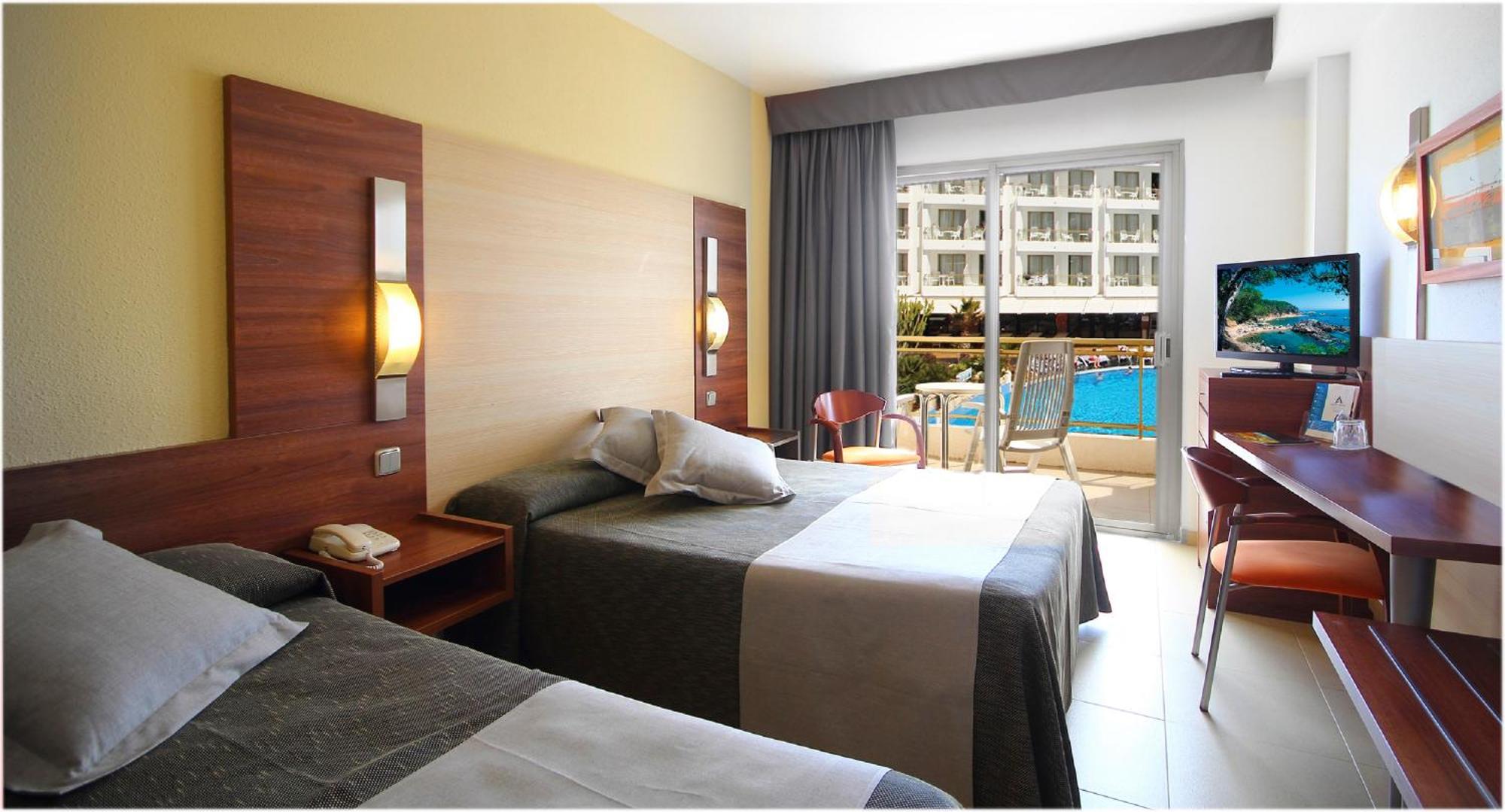 Premium Double Room,1207868437:JPEG