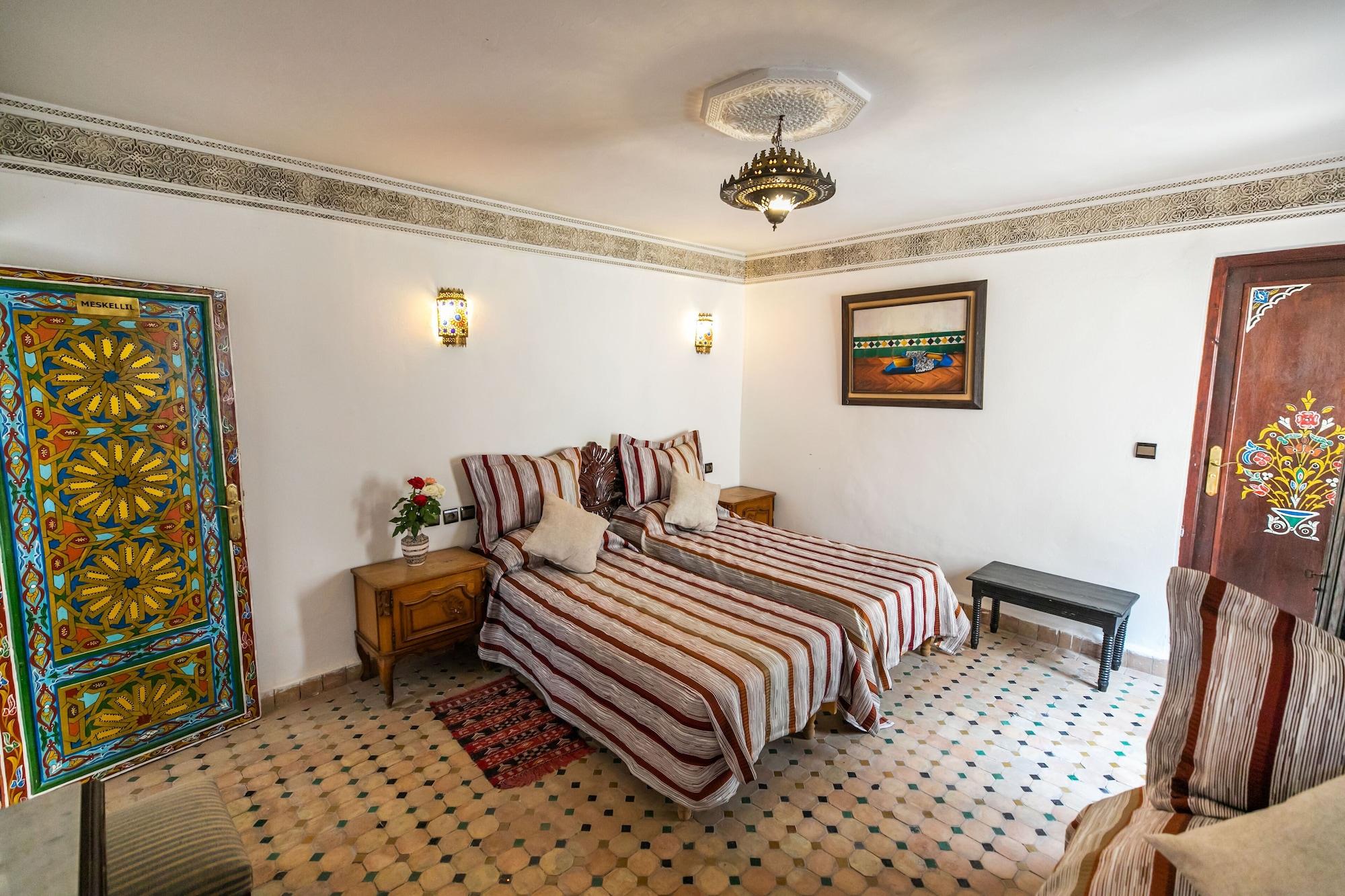 Triple Room,1212235399:JPEG