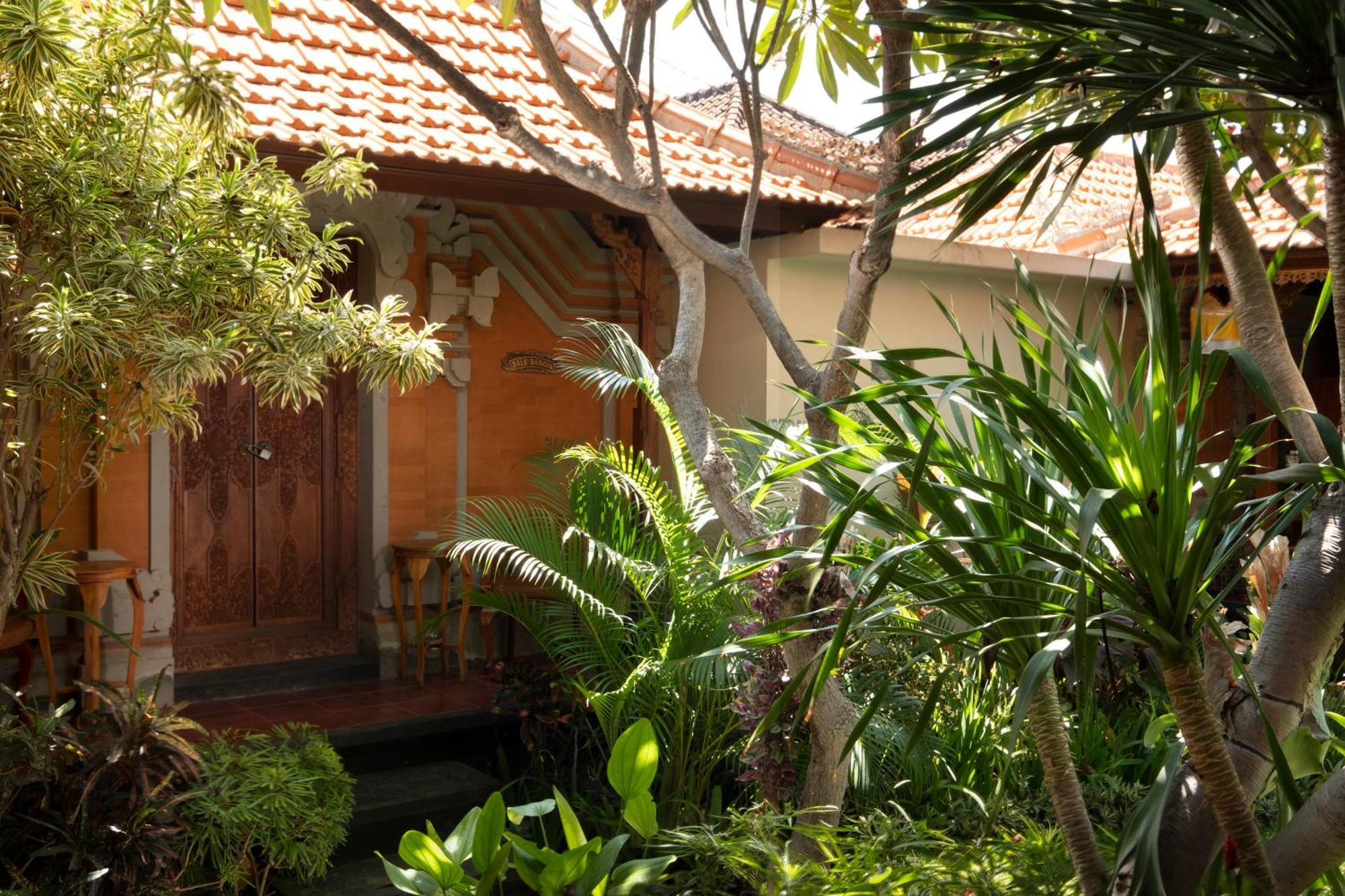 Suite with Garden View
