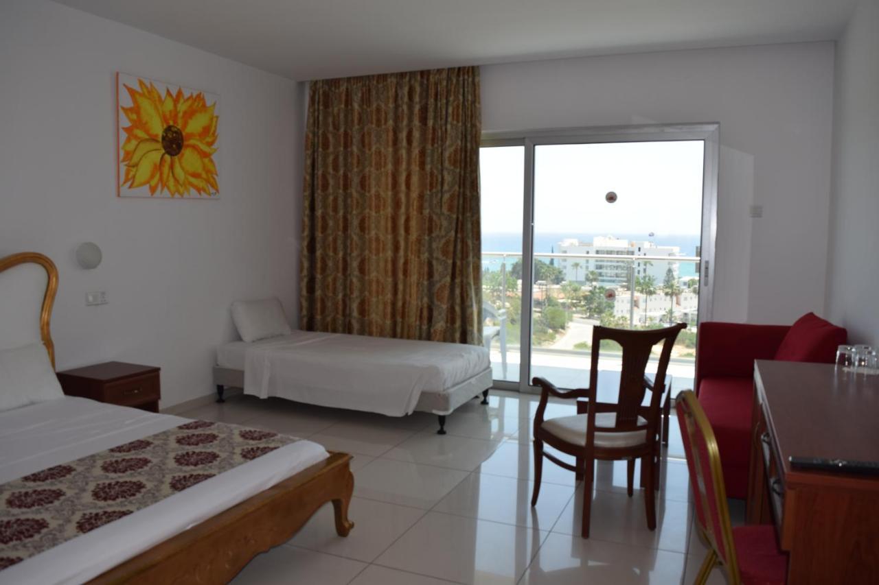Junior Suite with Sea View