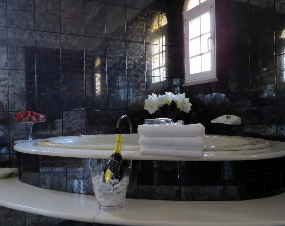 Suite with Terrace,393653001:JPEG