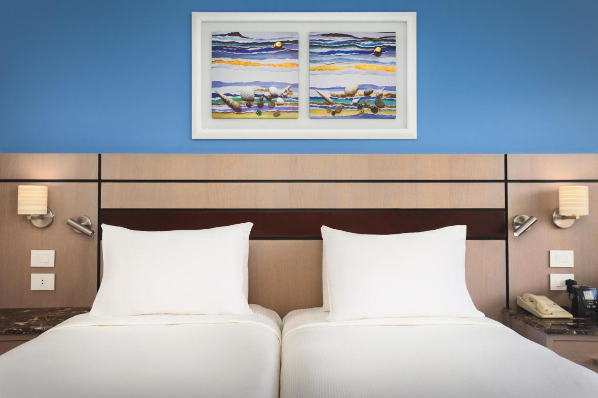 Premium Twin Room with Sea View