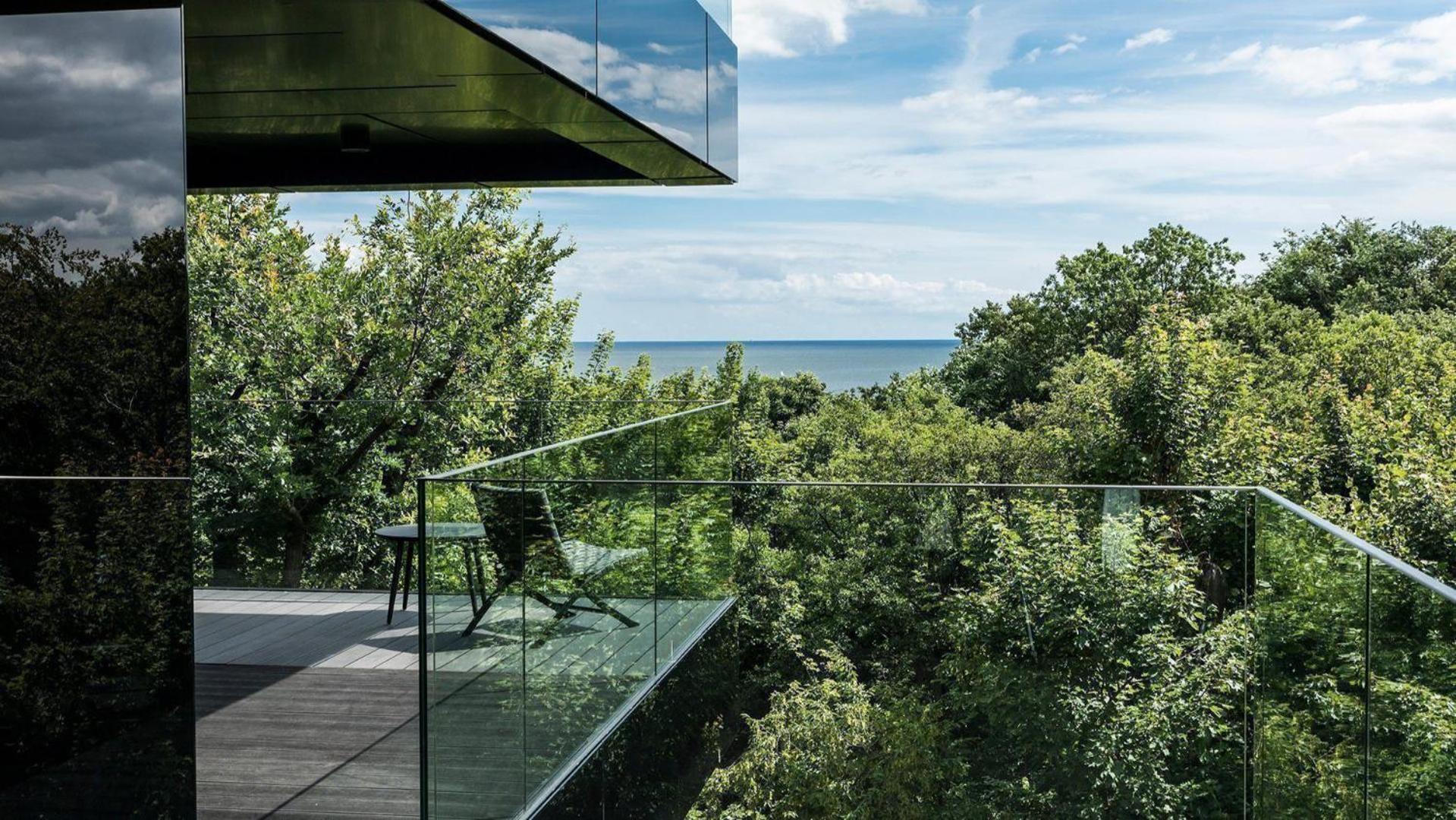 Suite Terrace,1282438657:JPEG