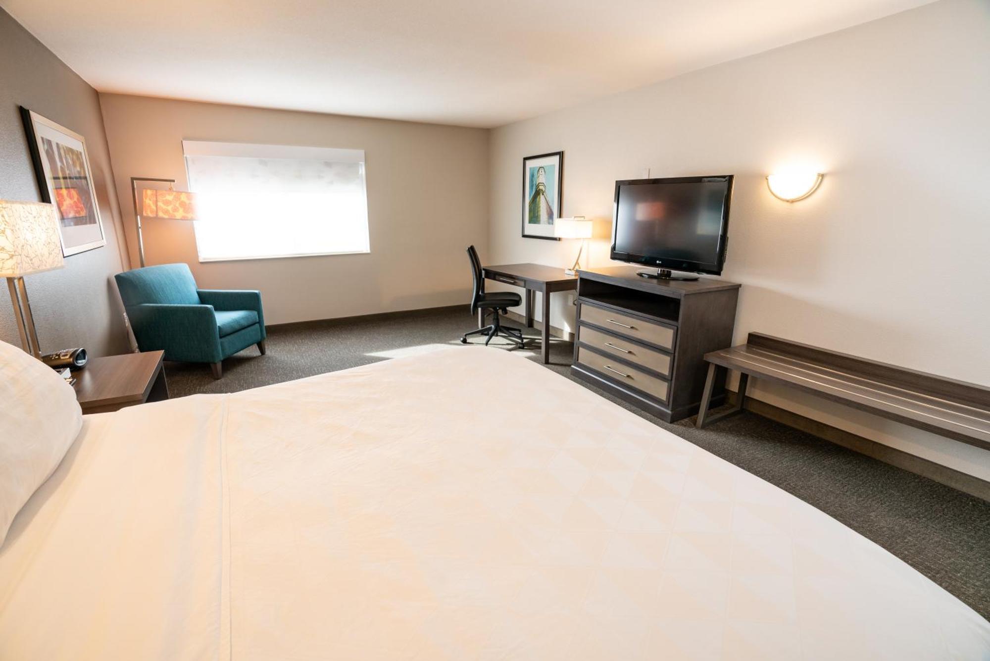 King Room with Sofa Bed - Lobby Area,1283521579:JPEG