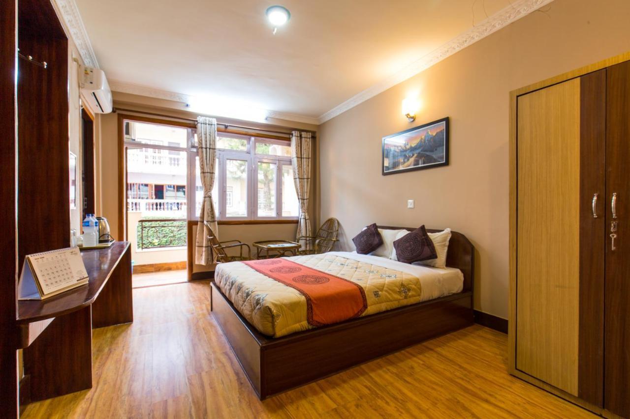 Deluxe Double or Twin Room