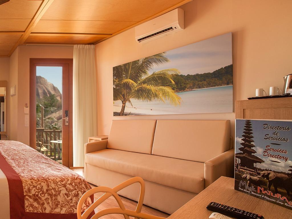 Bungalow 1 Chambre (2 Adultes) avec Accès au Parc Terra Natura