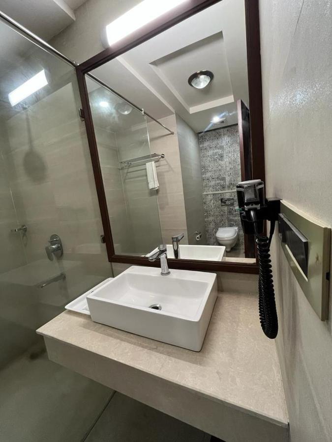 Deluxe Room,1348405703:JPEG