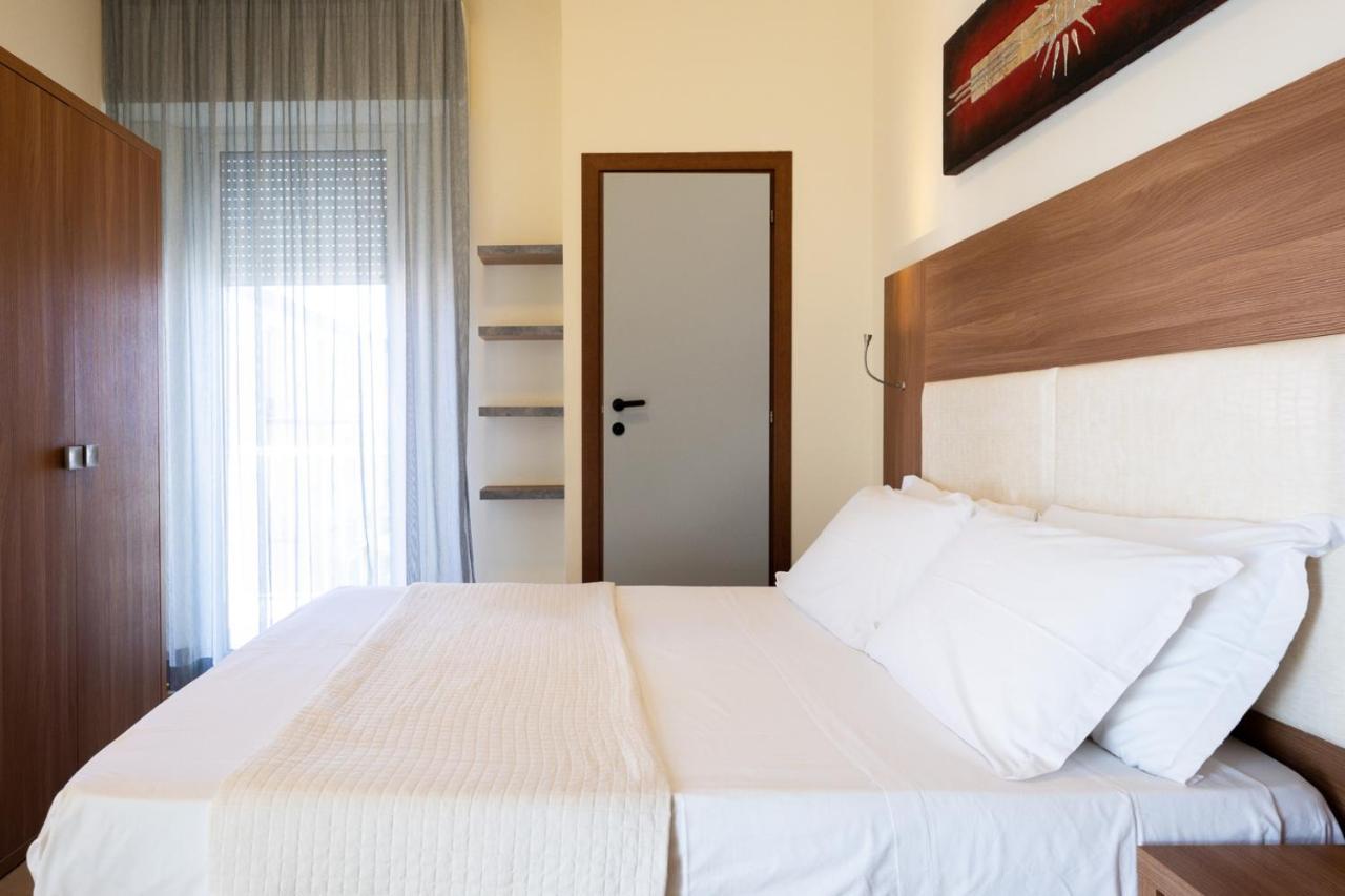 Triple Corner,1357953878:JPEG