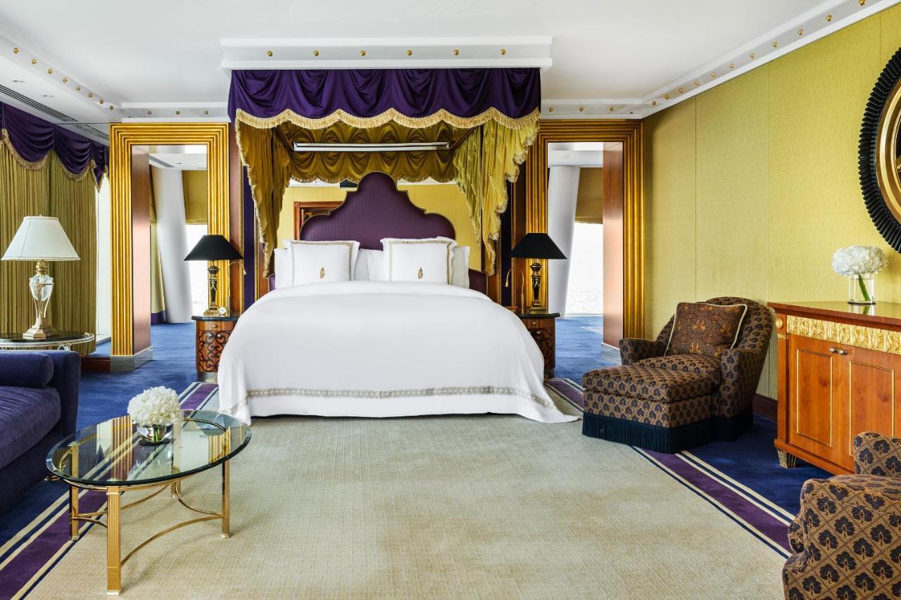 Suite Diplomatique 3 Chambres en Duplex avec Service de Majordome, Articles de Toilette Hermès, Cuisine, Accès au Talise Spa & Beach Club