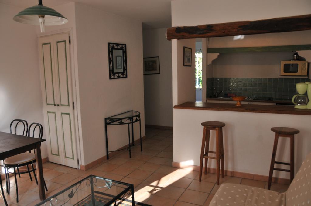 Appartement (2 Adultes + 1 Enfant)