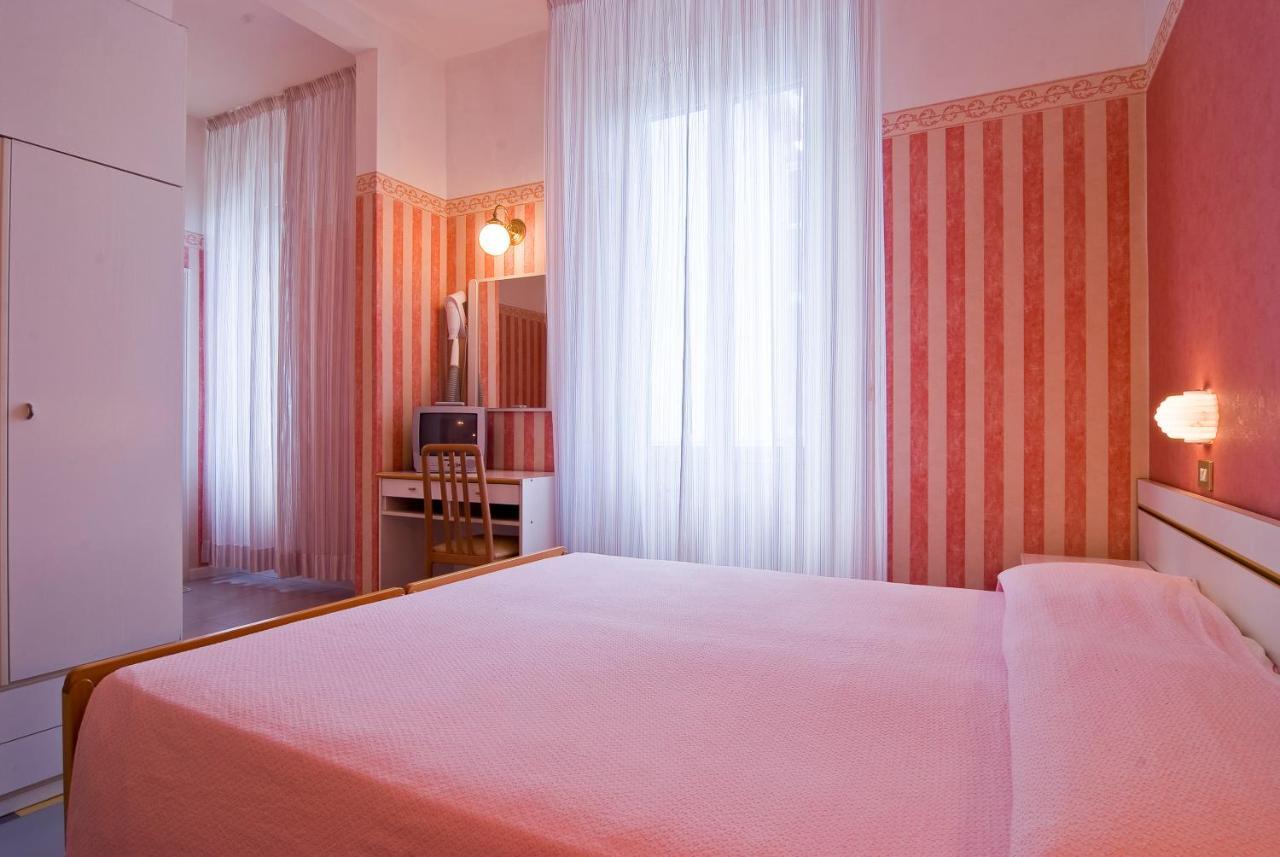Chambre Double ou Lits Jumeaux
