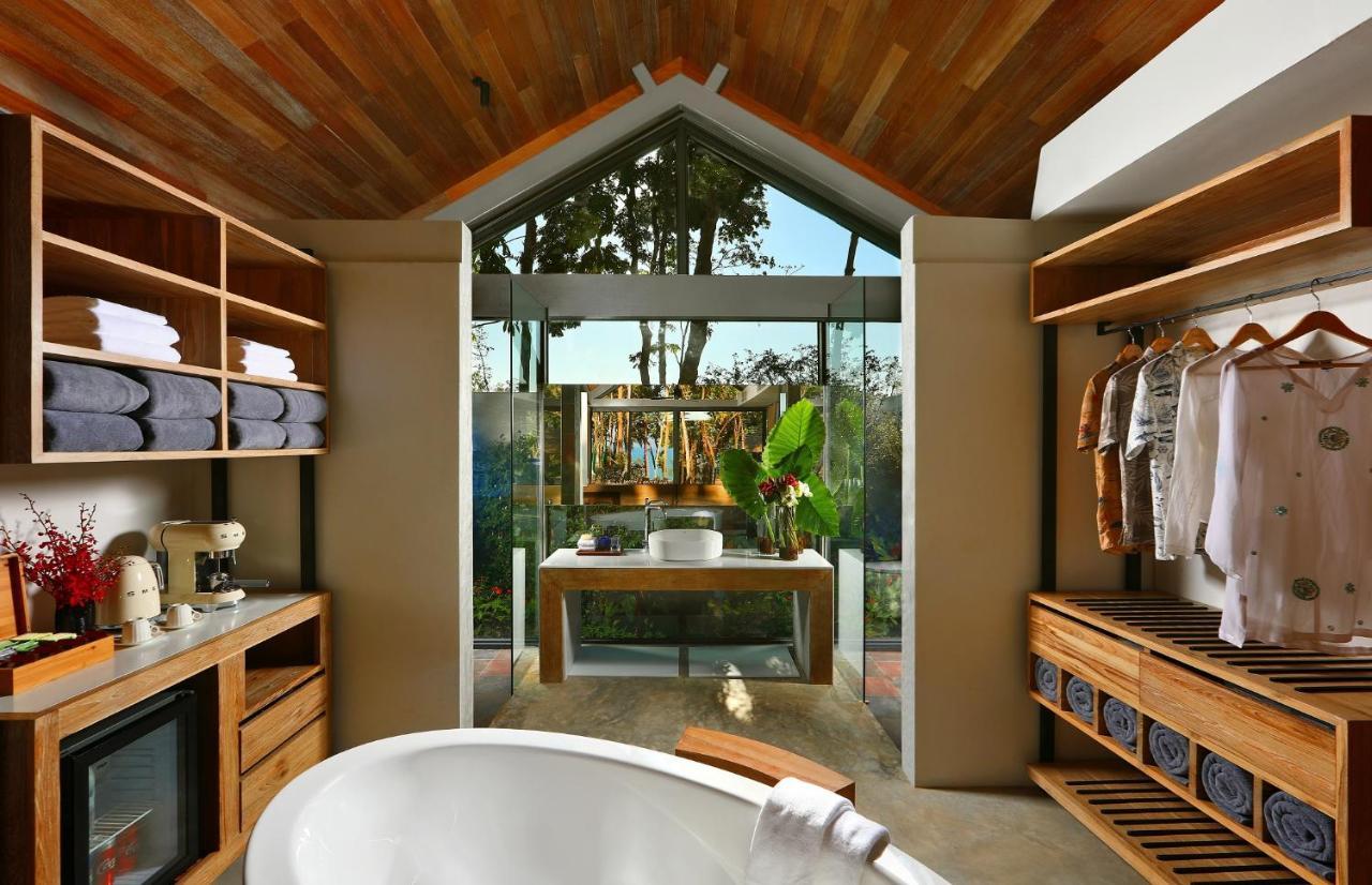 Three-Bedroom Oceanview Private Pool Villa