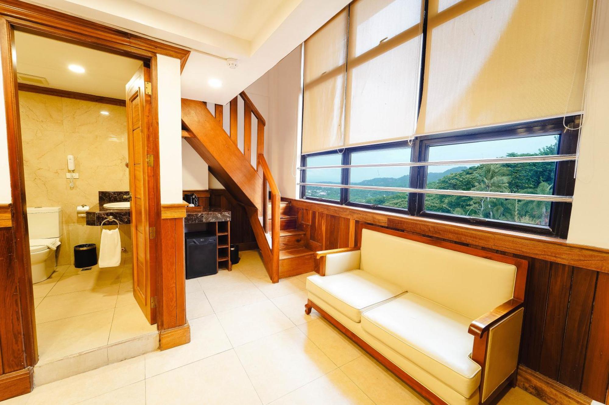 King Suite