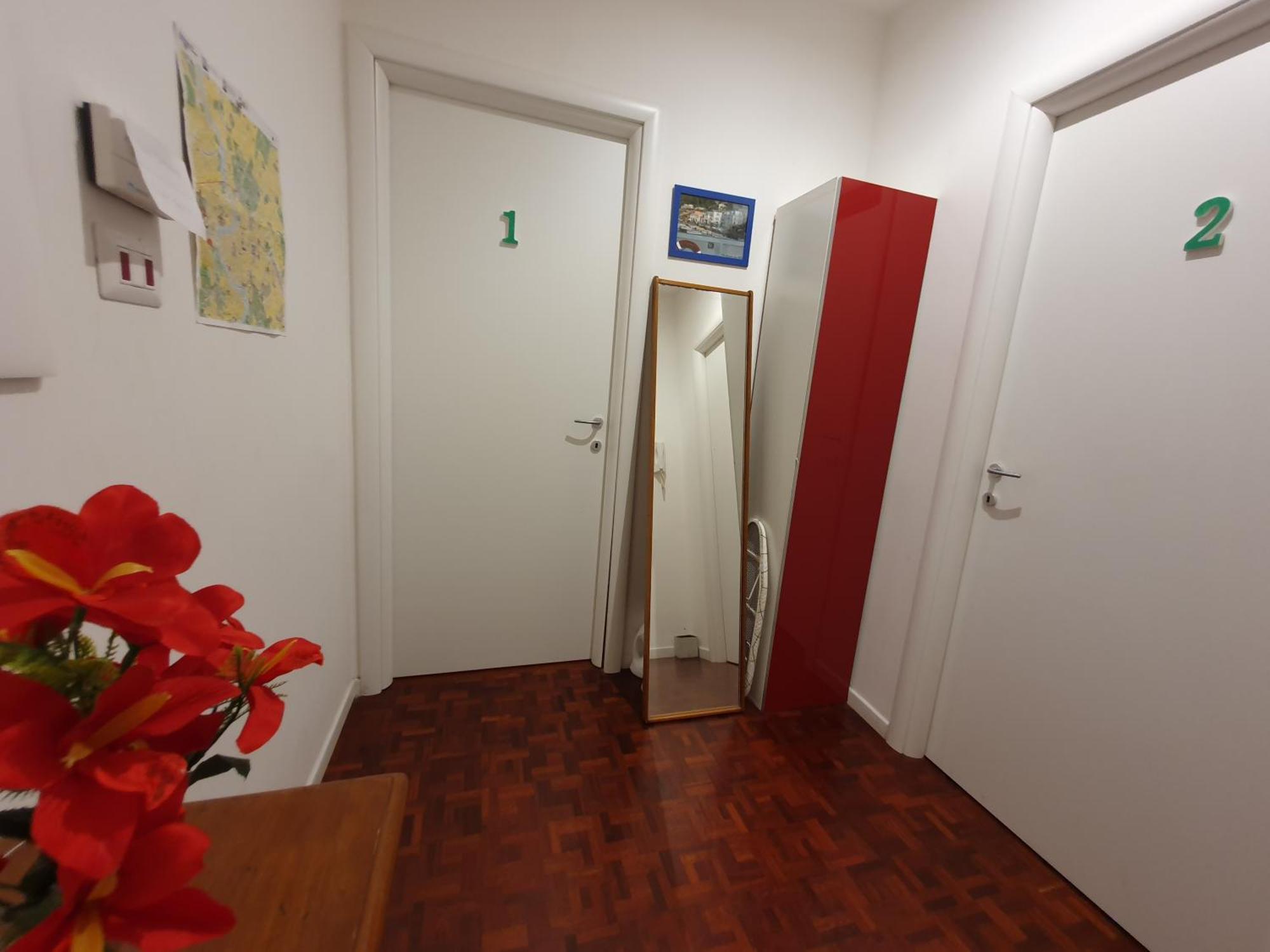 Studio,1518455110:JPEG