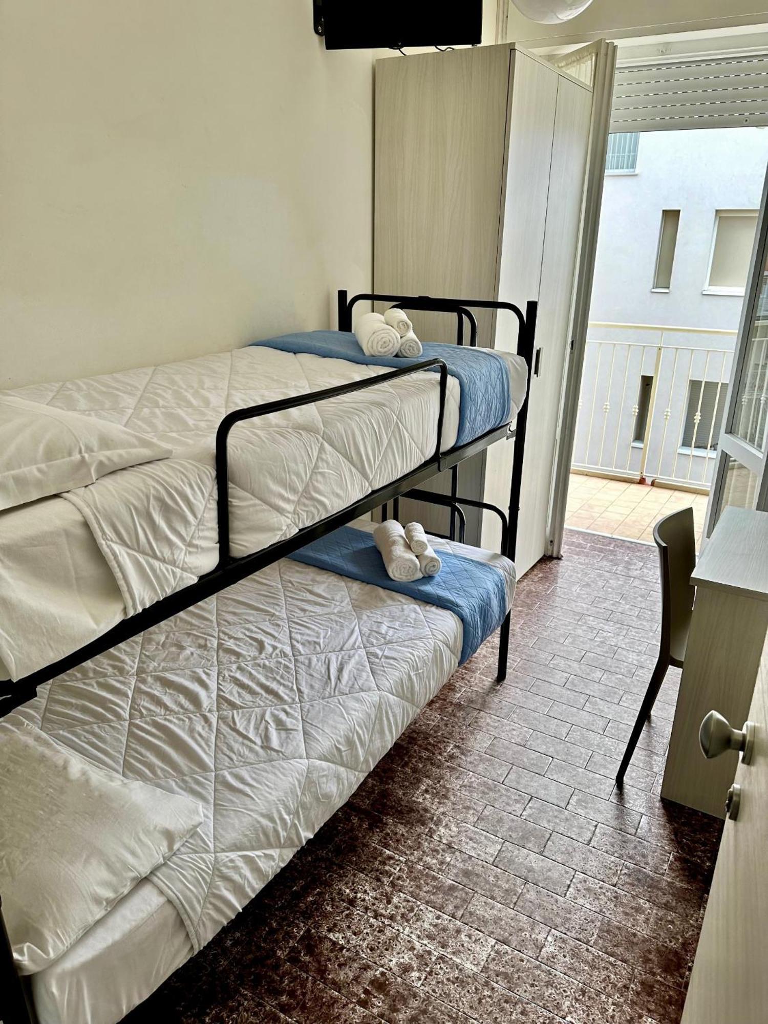 Economy Twin Room,1624411672:JPEG