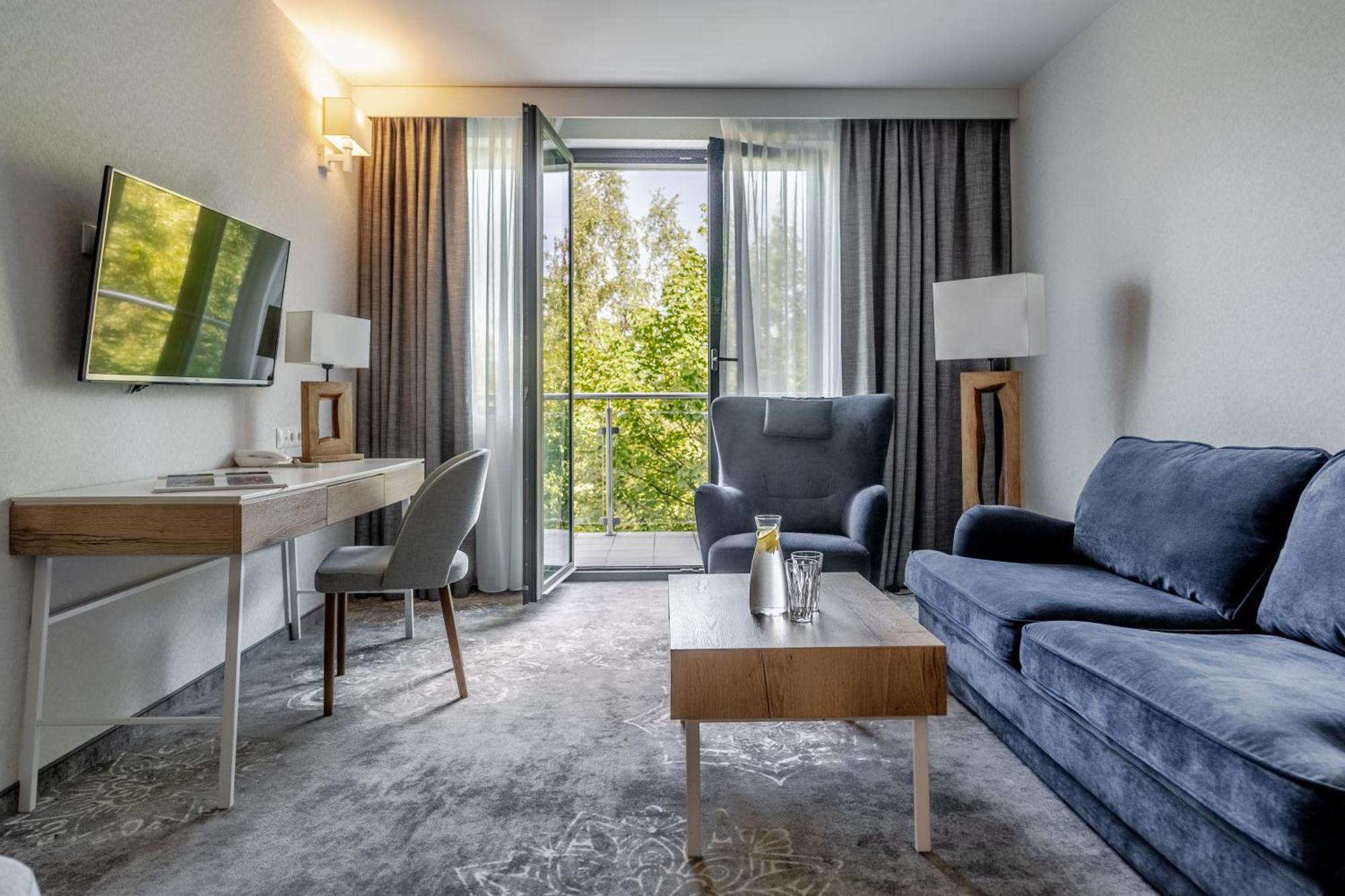 Executive Suite with 1 double bed (without access to the thermal baths),1528213480:JPEG