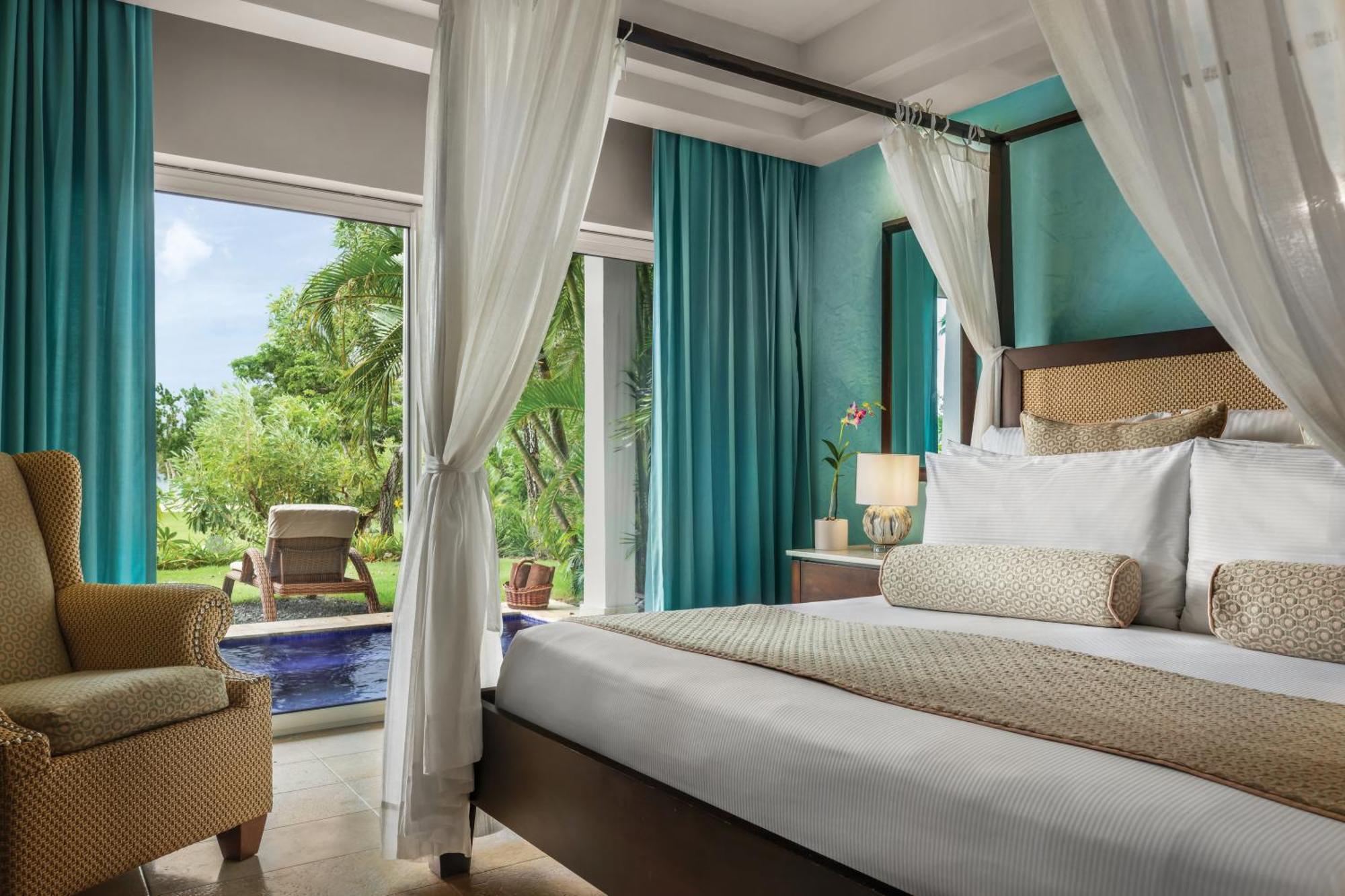 Preferred Club Master Suite Ocean Front 1 King  ,1588362169:JPEG