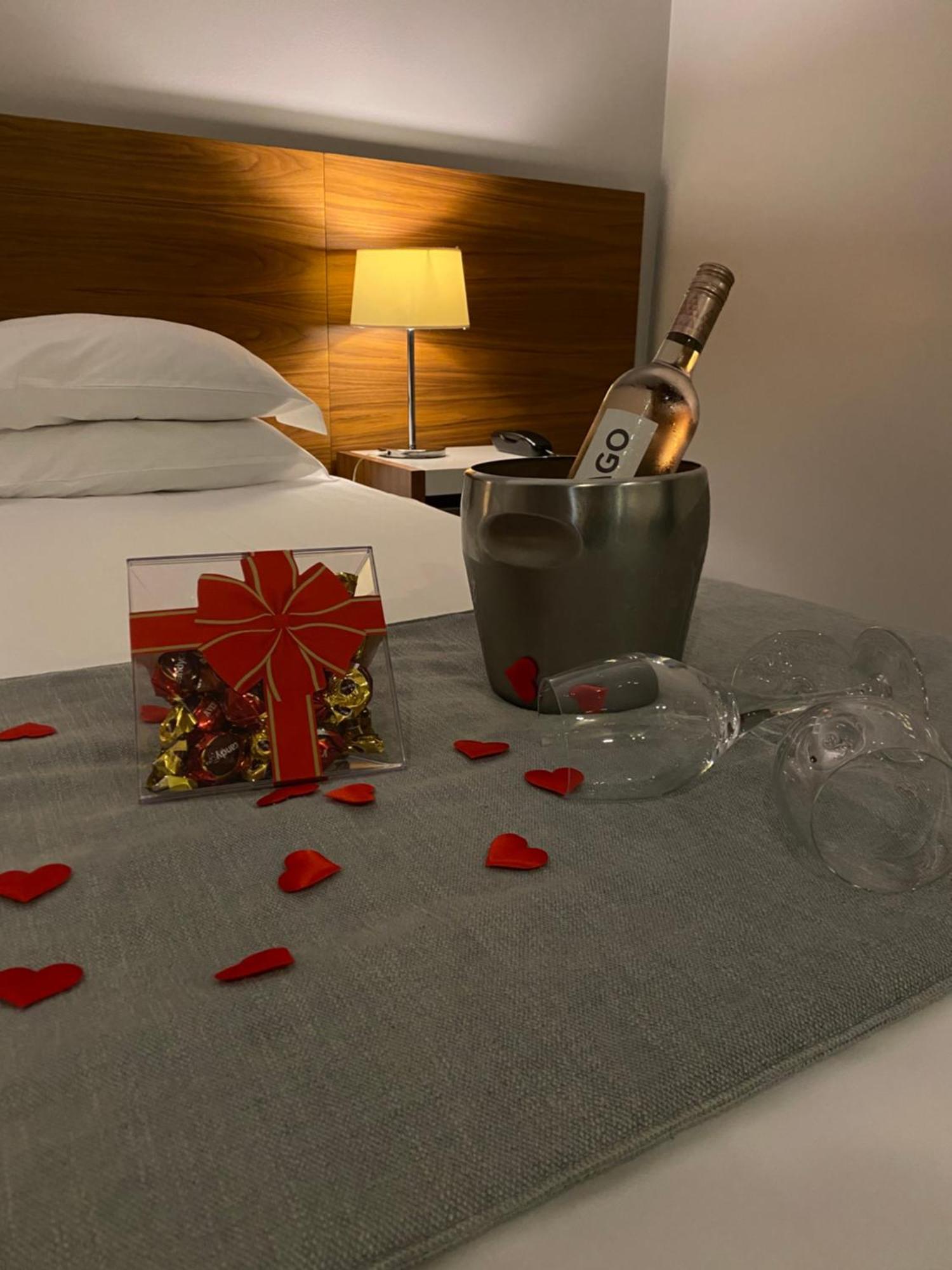 Double Room with Romantic Package