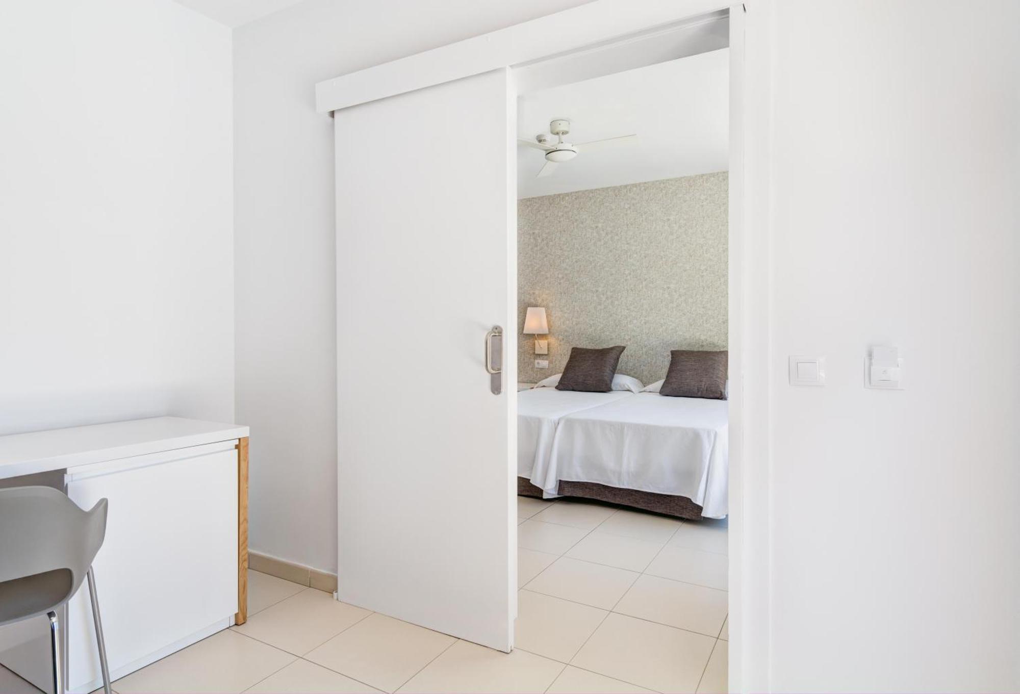 Suite with Pool View