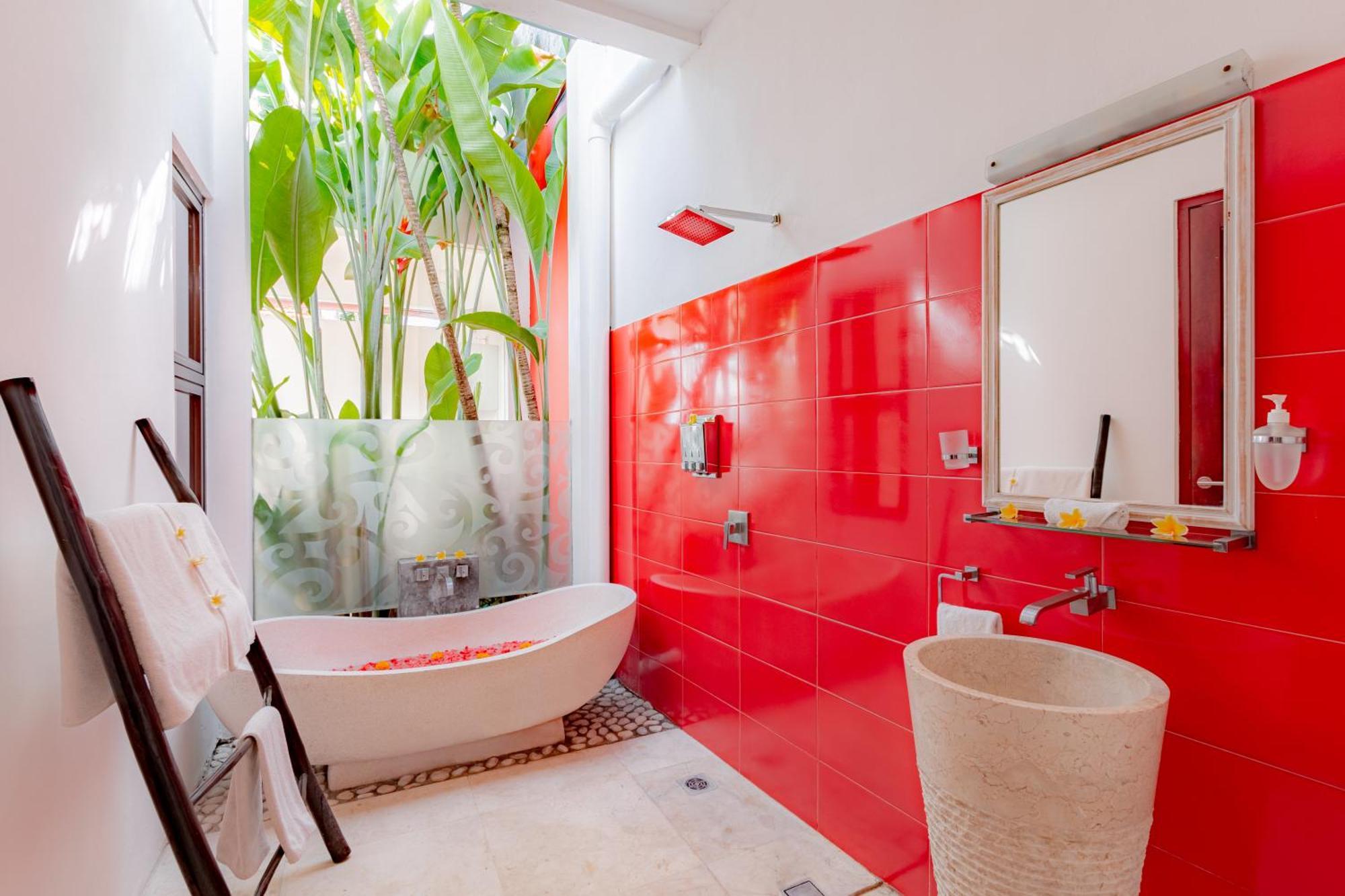 Suite - Vue sur Piscine