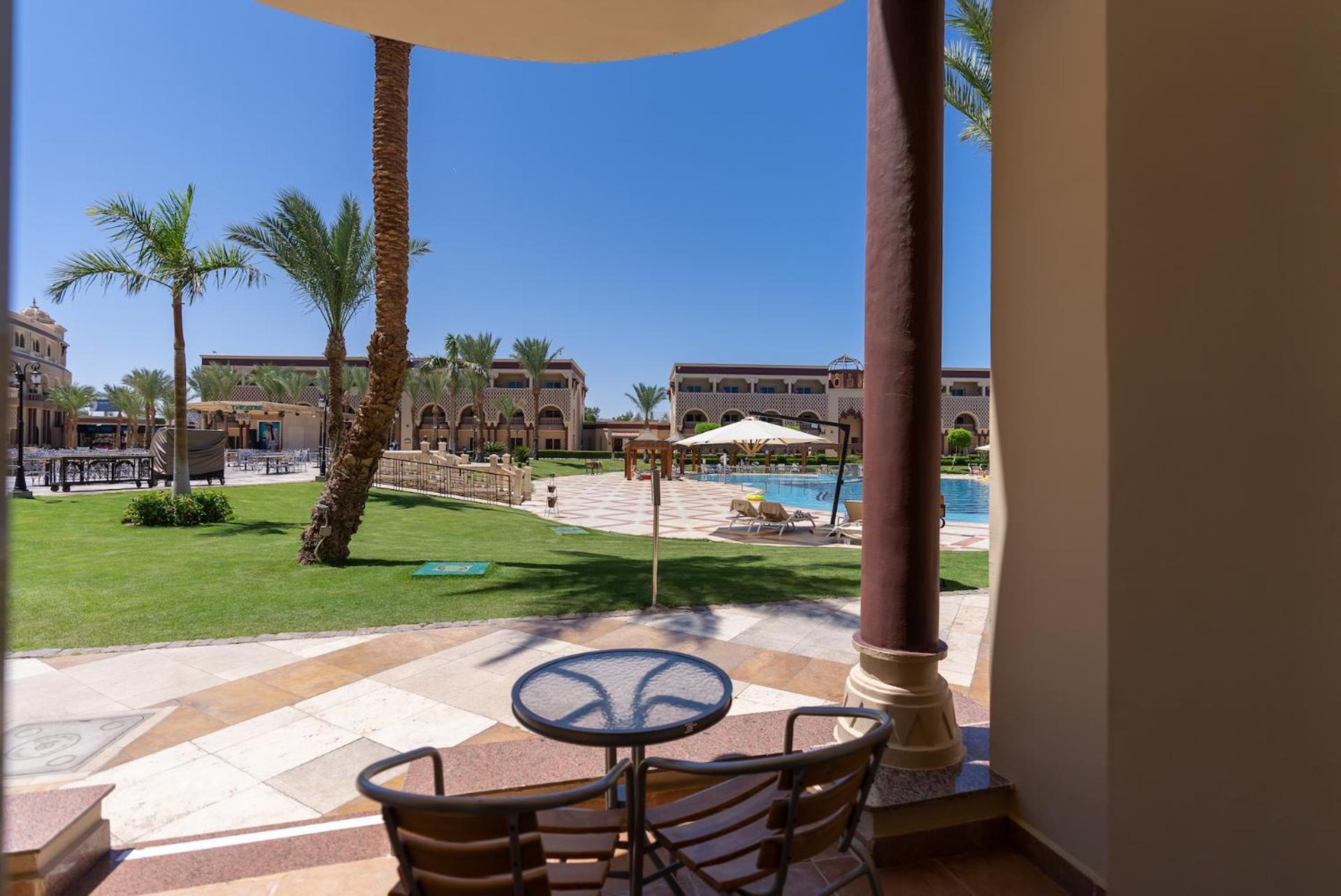 Suite Familiale avec Vue sur Piscine