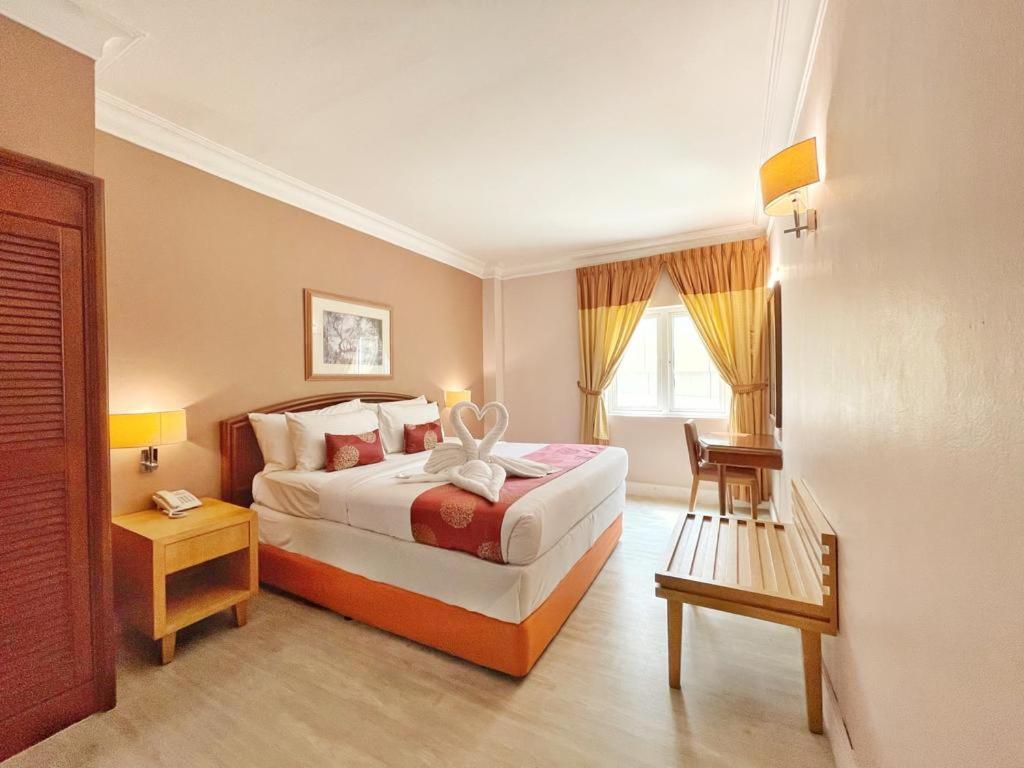 Three-Bedroom Suite