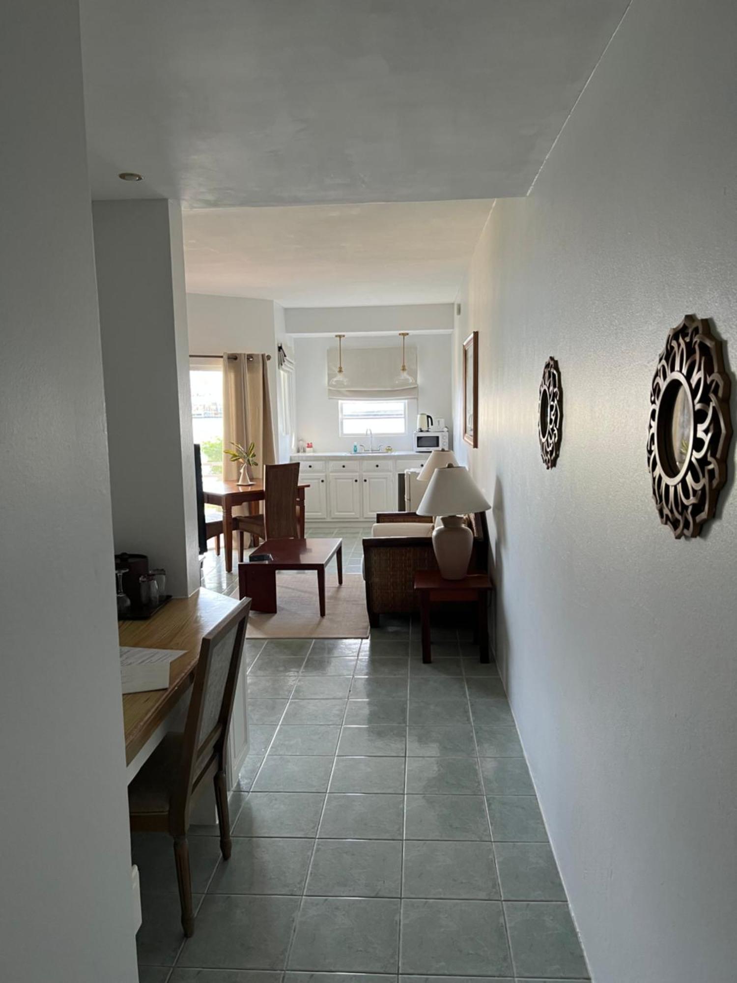 Luxury Suite Water Front