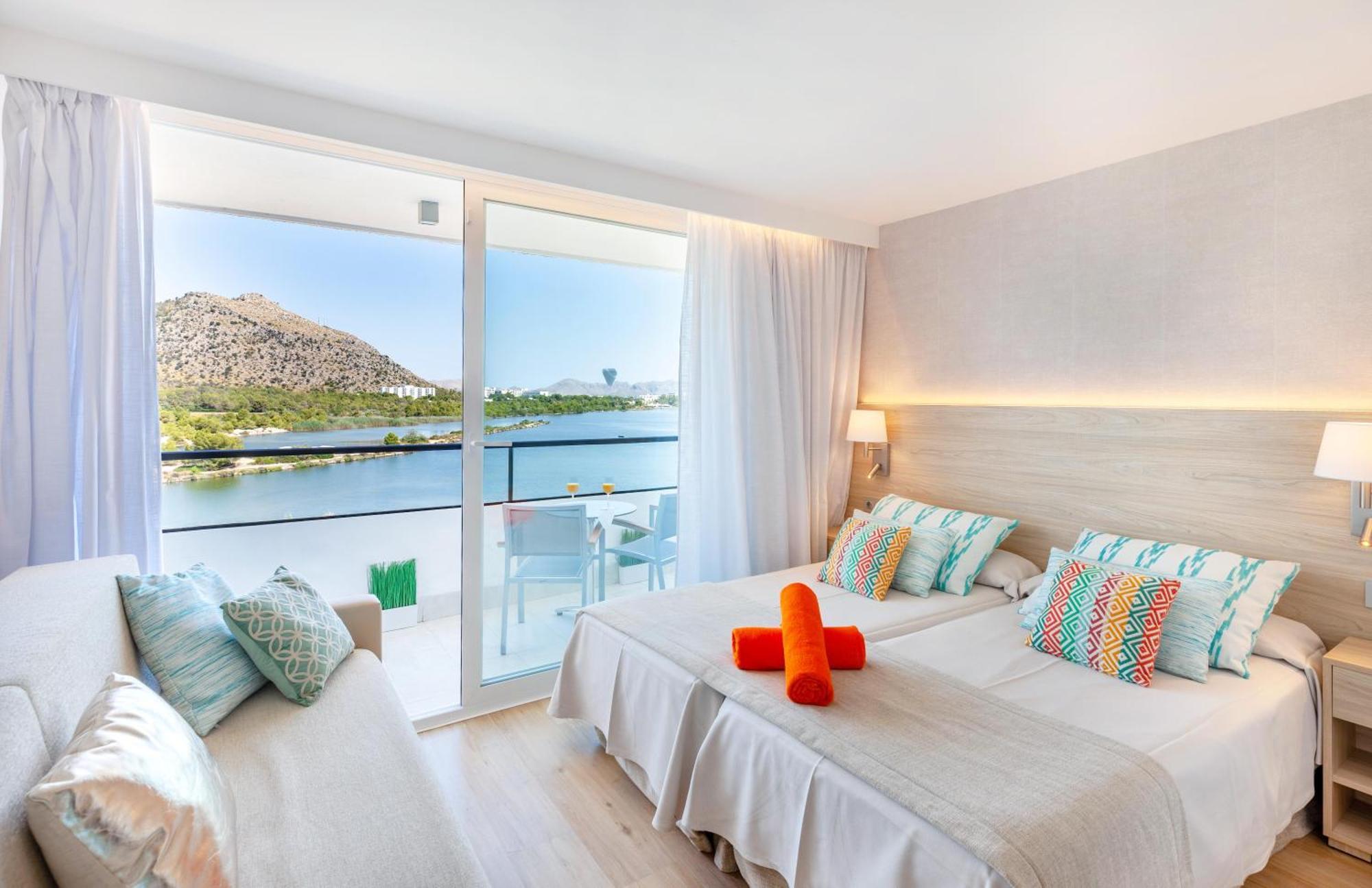 Double Room with Lake View,1584407230:JPEG
