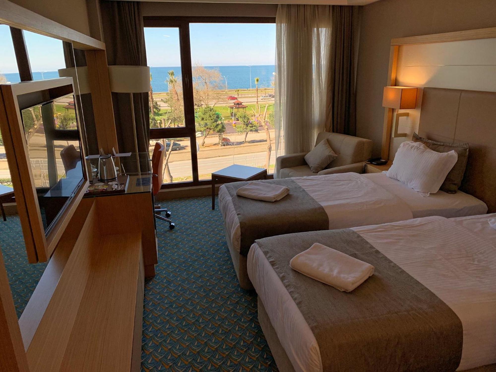 Deluxe Twin Room Sea View,1380198914:JPEG