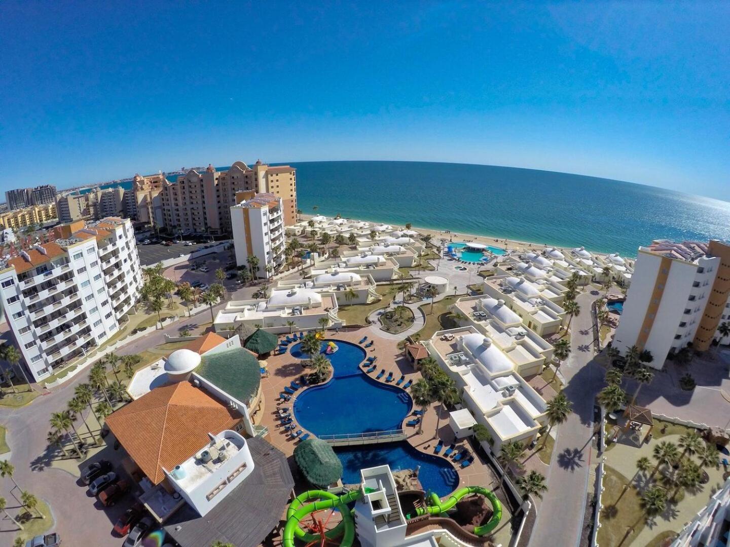 One-Bedroom Apartment with Ocean View
