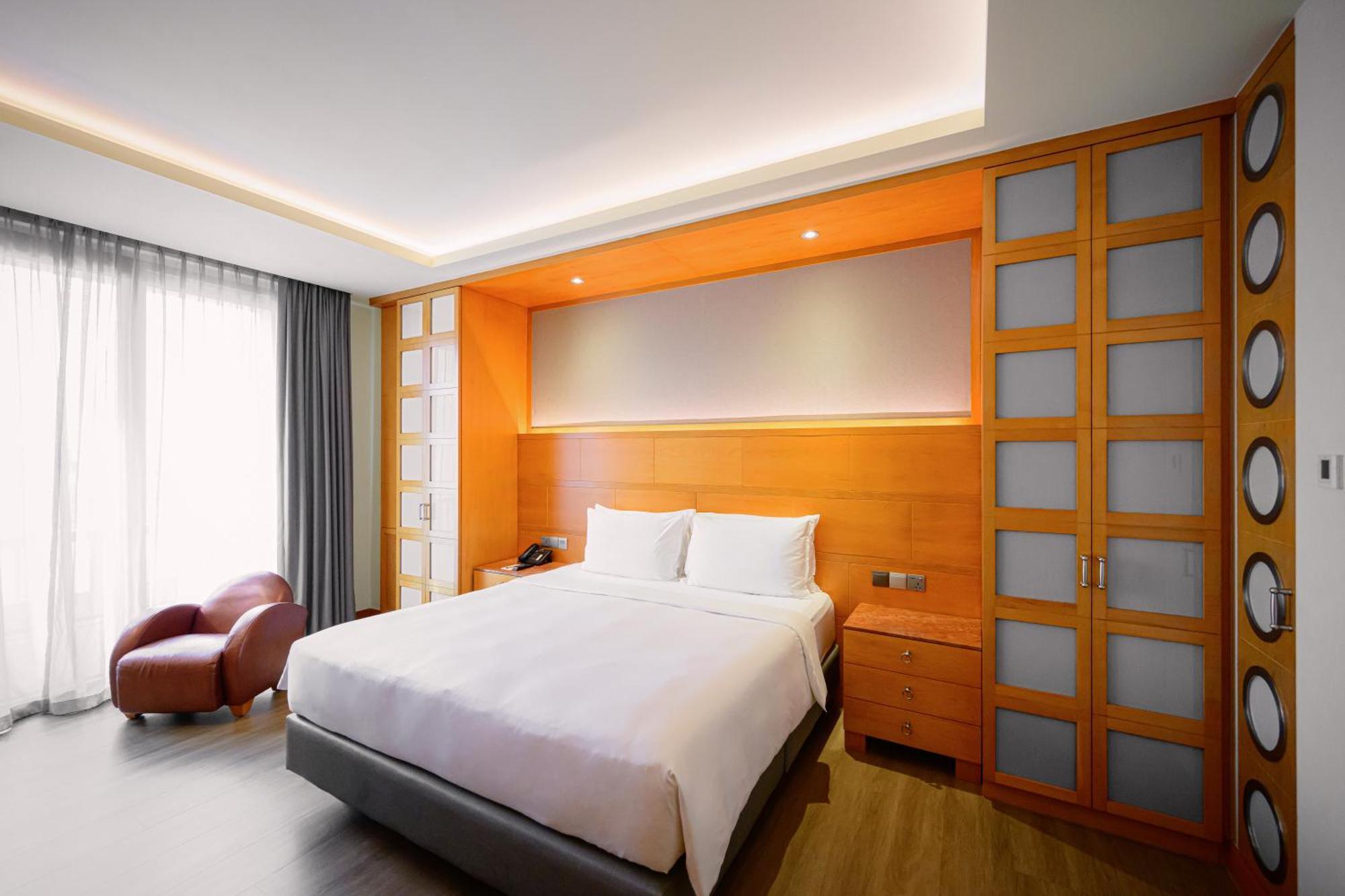 Deluxe Double or Twin Room