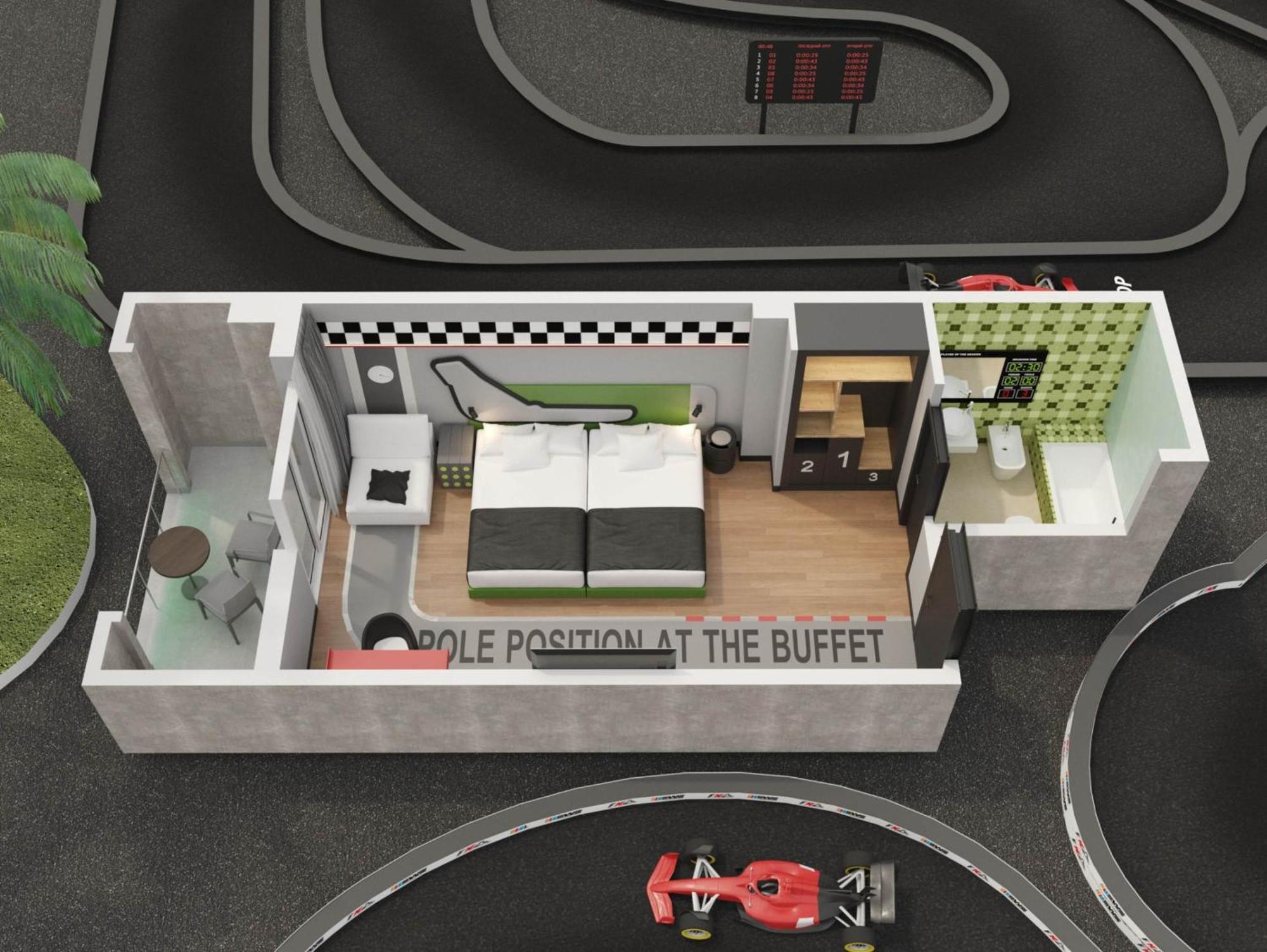 F1 Superior Quadruple Room with Pool View - Motor