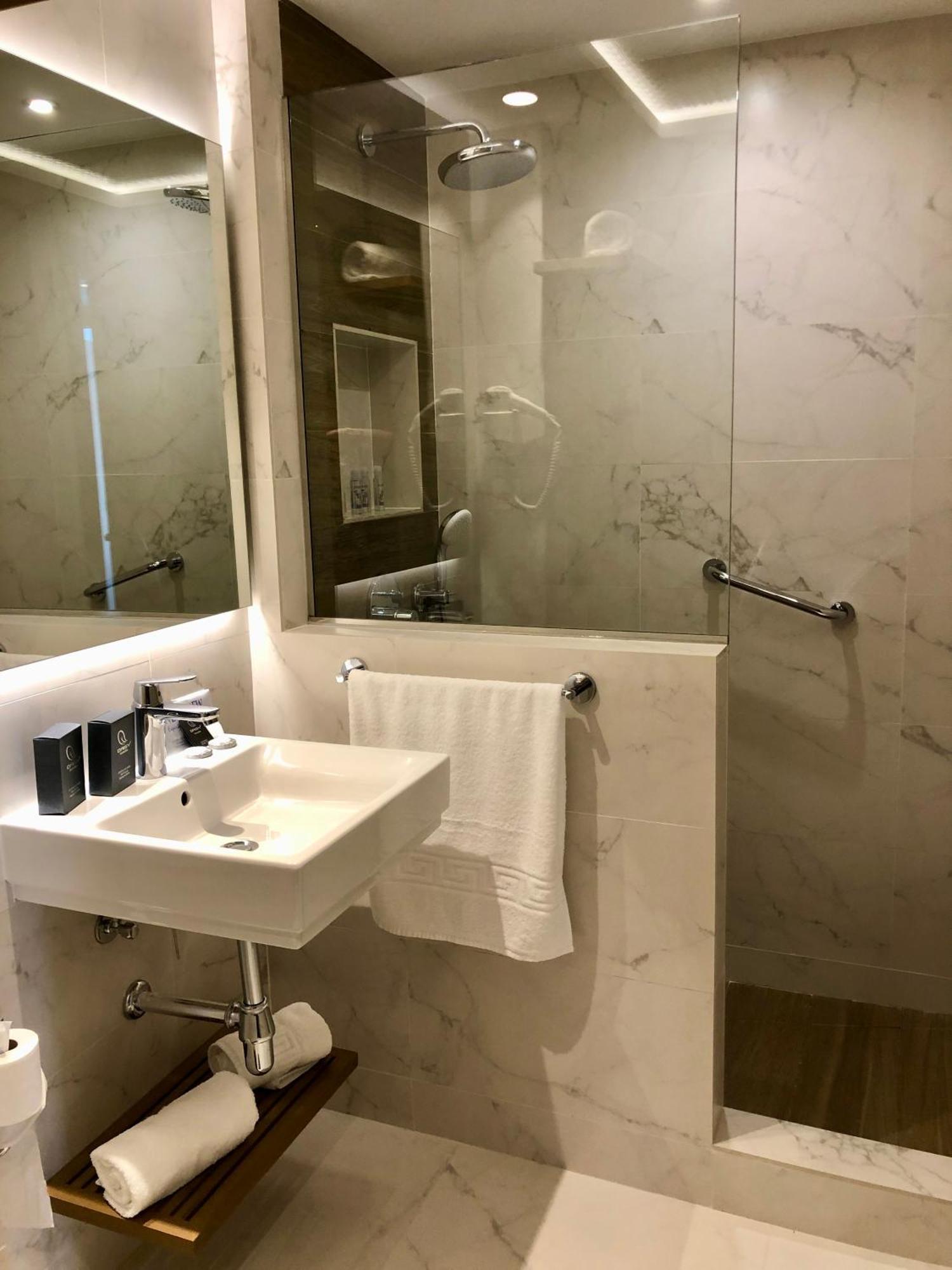 Double or Twin Room,1624744105:JPEG
