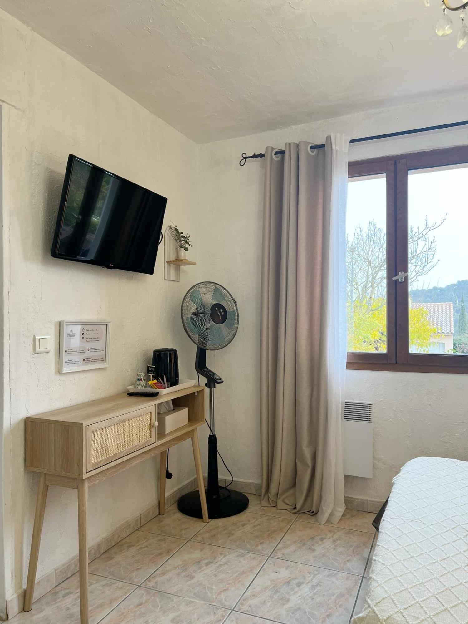 Chambre Double - Vue sur Montagne