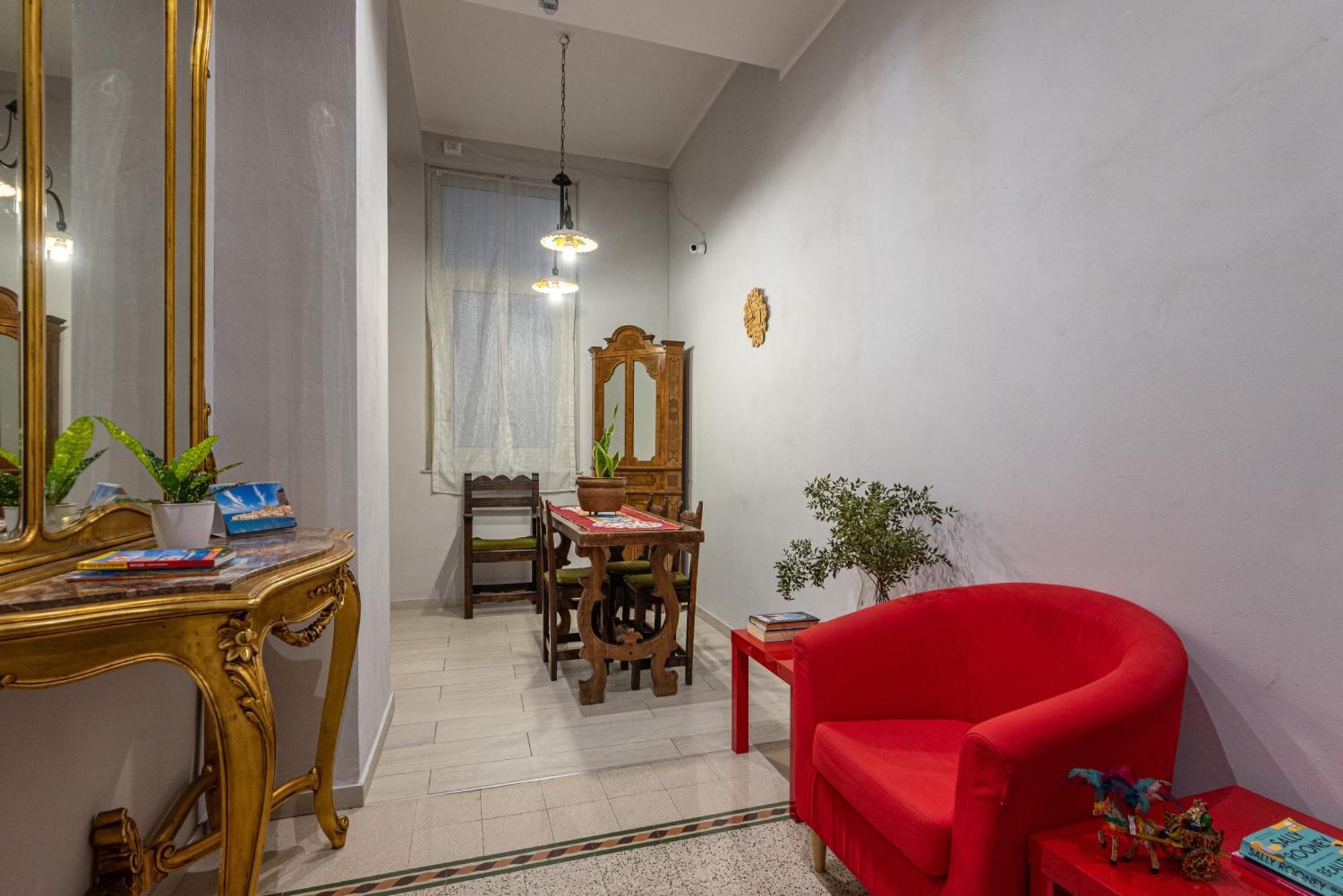 Double Room Private Bathroom