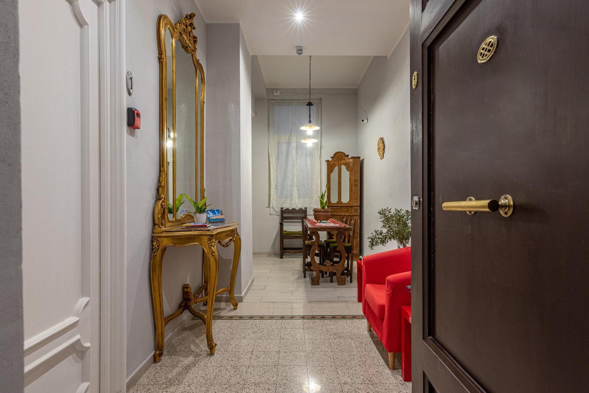 Double Room Private Bathroom