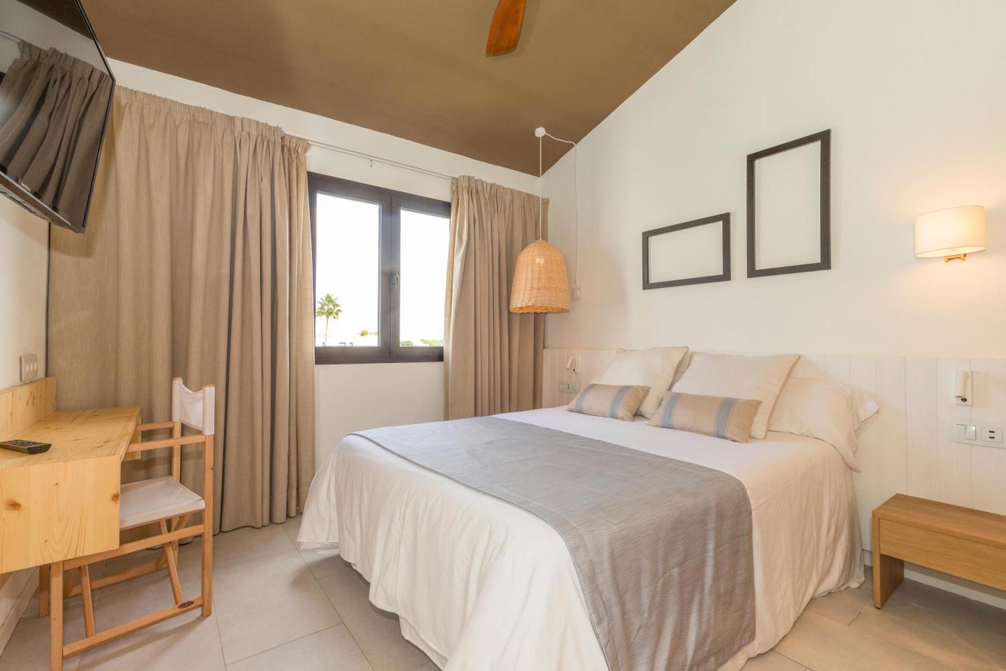 Two-Bedroom Apartment,1656174406:JPEG