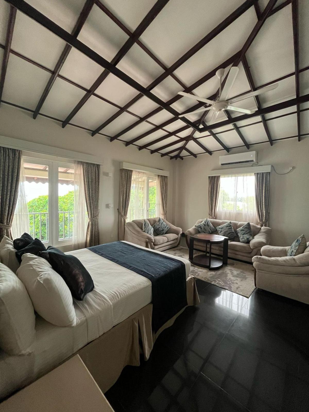Suite with Balcony